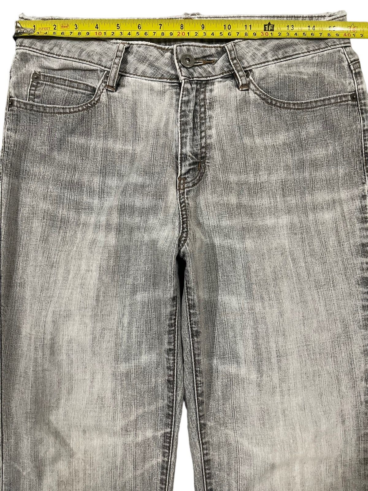 Who Decides War Vintage Japanese Brand Faded Wash Style Flare Jeans Size US 31 - 9 Thumbnail