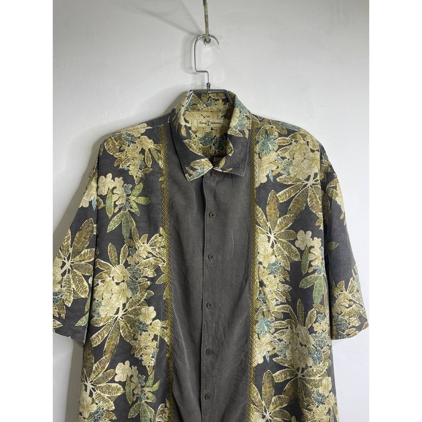 Tommy Bahama Vintage Tommy Bahama Floral Silk Shirt XXL Hawaii Aloha Size US XXL / EU 58 / 5 - 2 Thumbnail