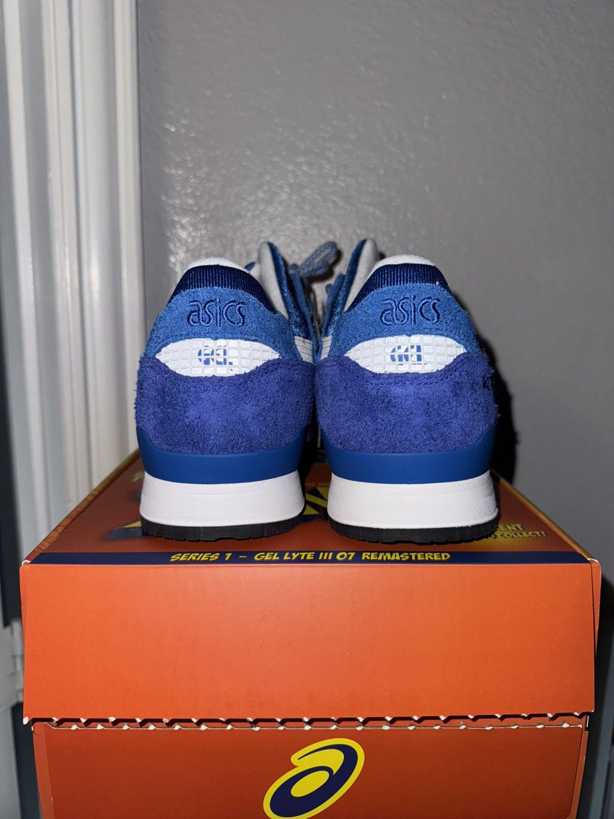 Asics × Kith × Marvel Comics Kith x Marvel x ASICS Gel Lyte 3 Size US 10.5 / EU 43-44 - 3 Thumbnail