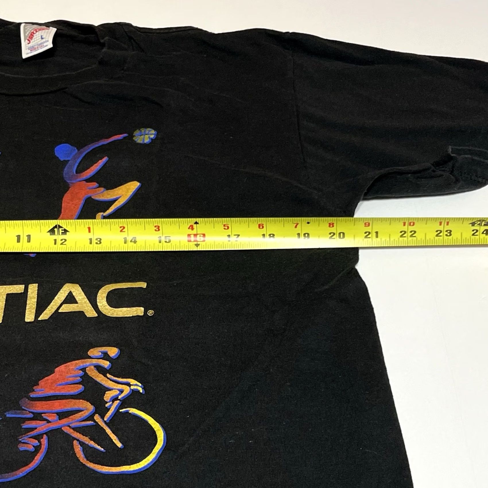 Jerzees VINTAGE Pontiac Automobile Logo T Shirt L Black Cotton 90s GM Cars Tee Size US L / EU 52-54 / 3 - 6 Thumbnail