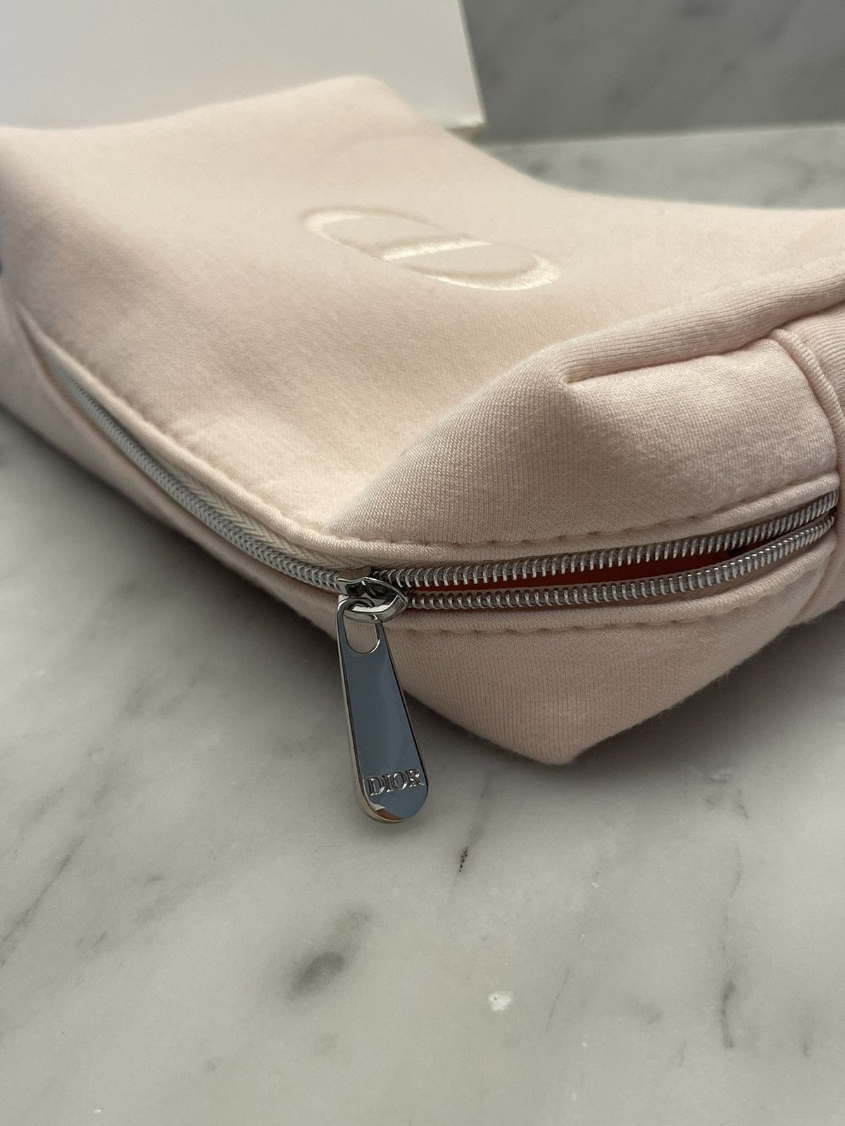 Dior Soft Dior cosmetic bag pouch with logo and original box Size ONE SIZE - 4 Thumbnail