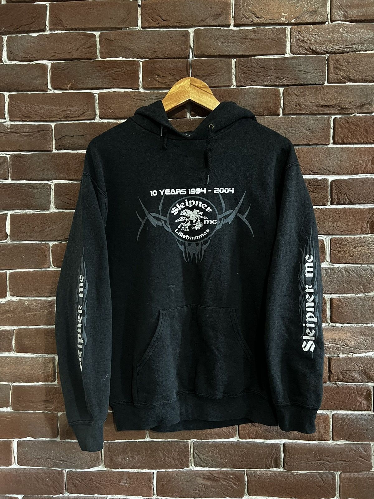 Tribal Streetwear Vintage Y2k 00s Tribal Rave M Black Rock Metal Hoodie Size US M / EU 48-50 / 2 - 1 Thumbnail