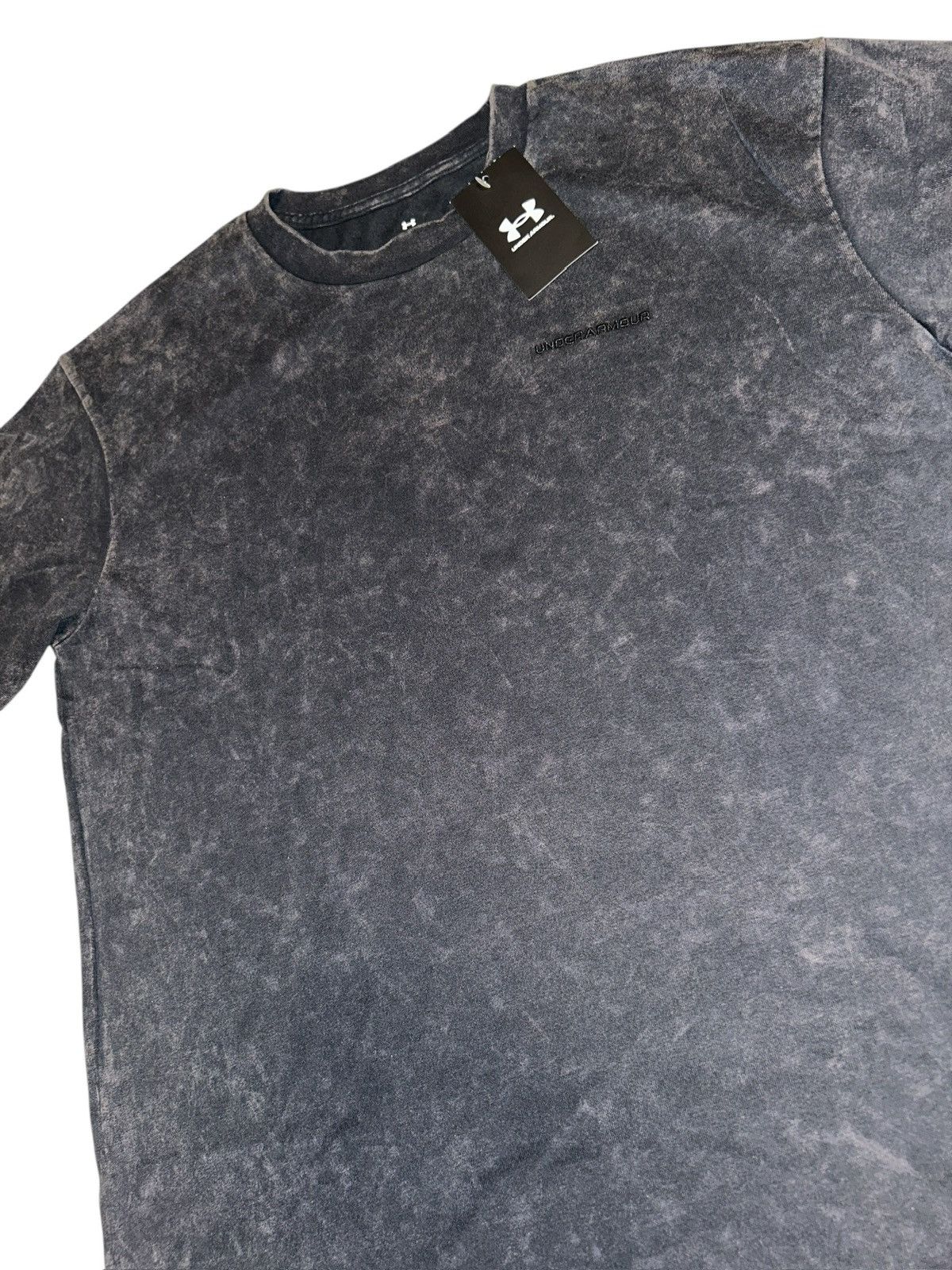 Under Armour Under Armour Oversized Distressed T-Shirt - Men’s S - Black Size US S / EU 44-46 / 1 - 2 Thumbnail