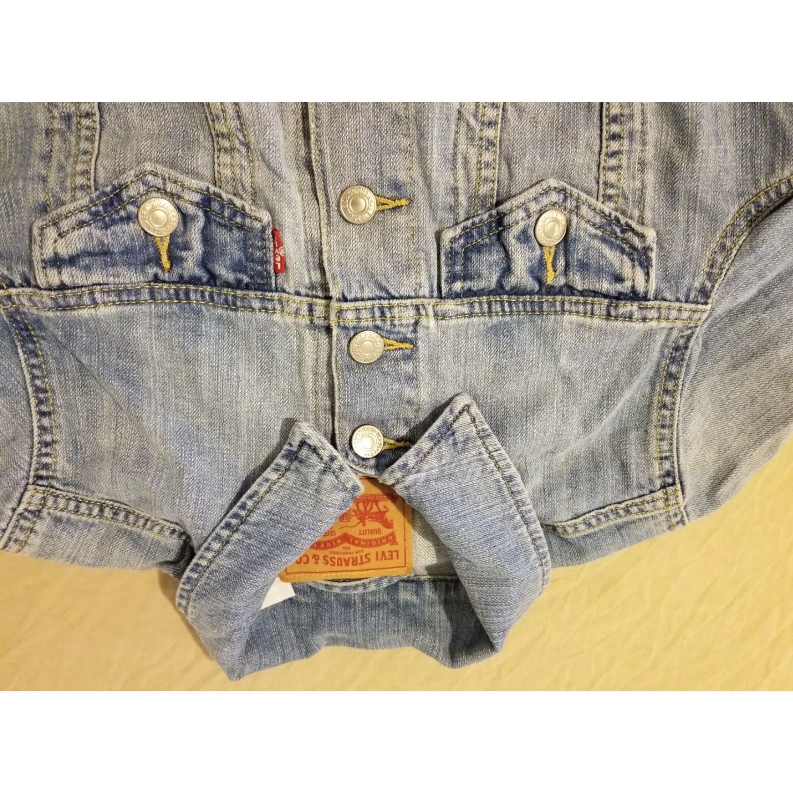 Levi's VINTAGE Womens Levi's Denim Jacket S Small Blue Cotton Jeans Stretch Jacket Shirt Womens (adjust to category) Size 28" / US 6 / IT 42 - 2 Thumbnail