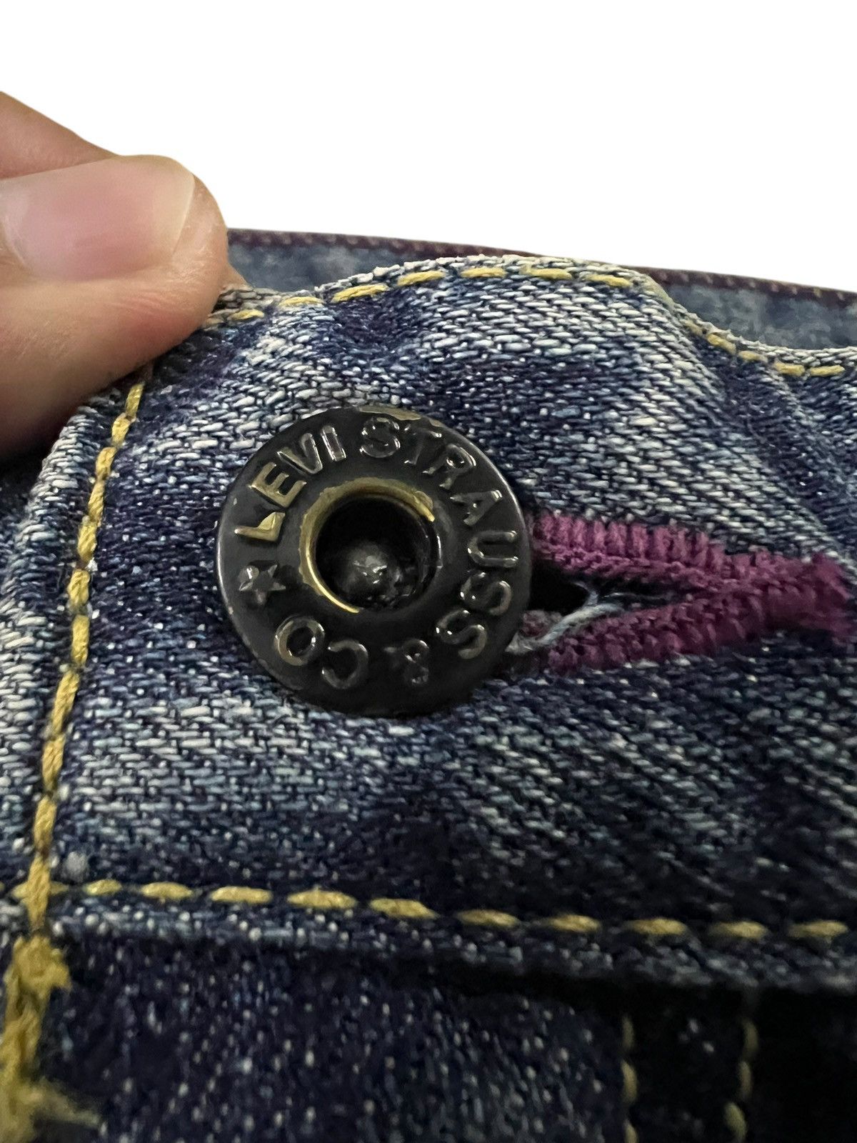 Levi's Vintage Levi’s 507 Faded Jean Size US 30 / EU 46 - 11 Thumbnail
