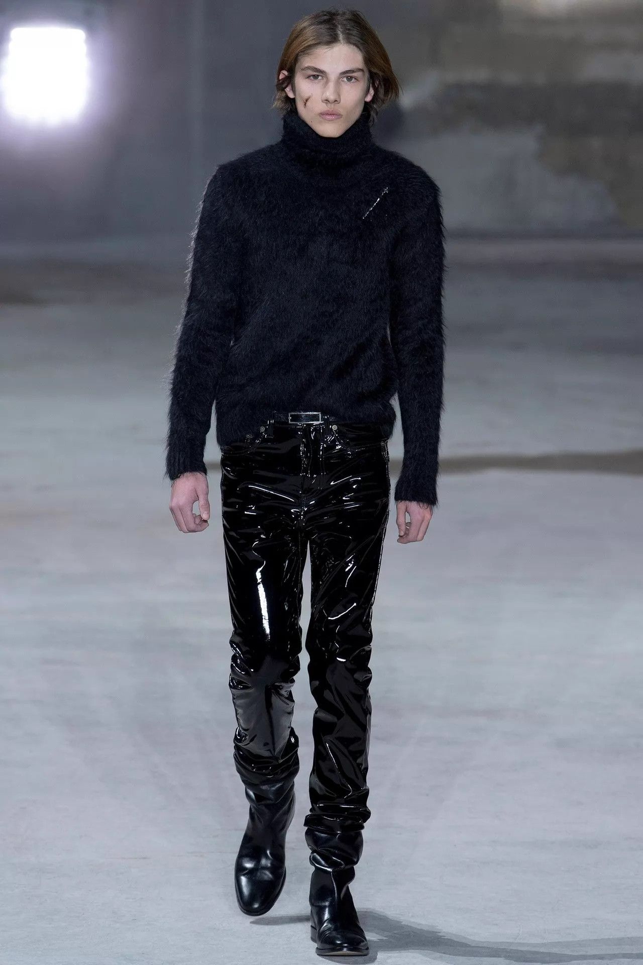 Saint Laurent Paris SLP17FW Saint Laurent Black Mohair High Turtleneck Cropped Size US XS / EU 42 / 0 - 6 Thumbnail