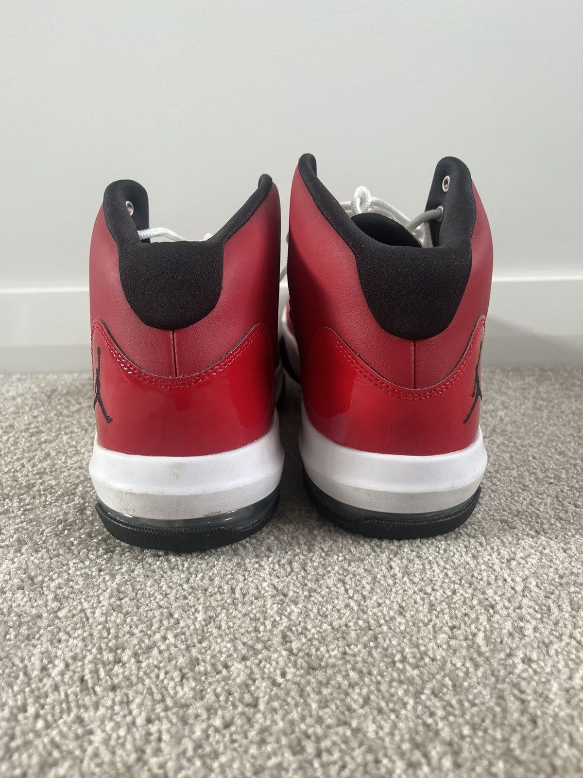 Nike Nike Air Jordan Max Aura Gym Red Size US 11 mens Size US 11 / EU 44 - 6 Thumbnail