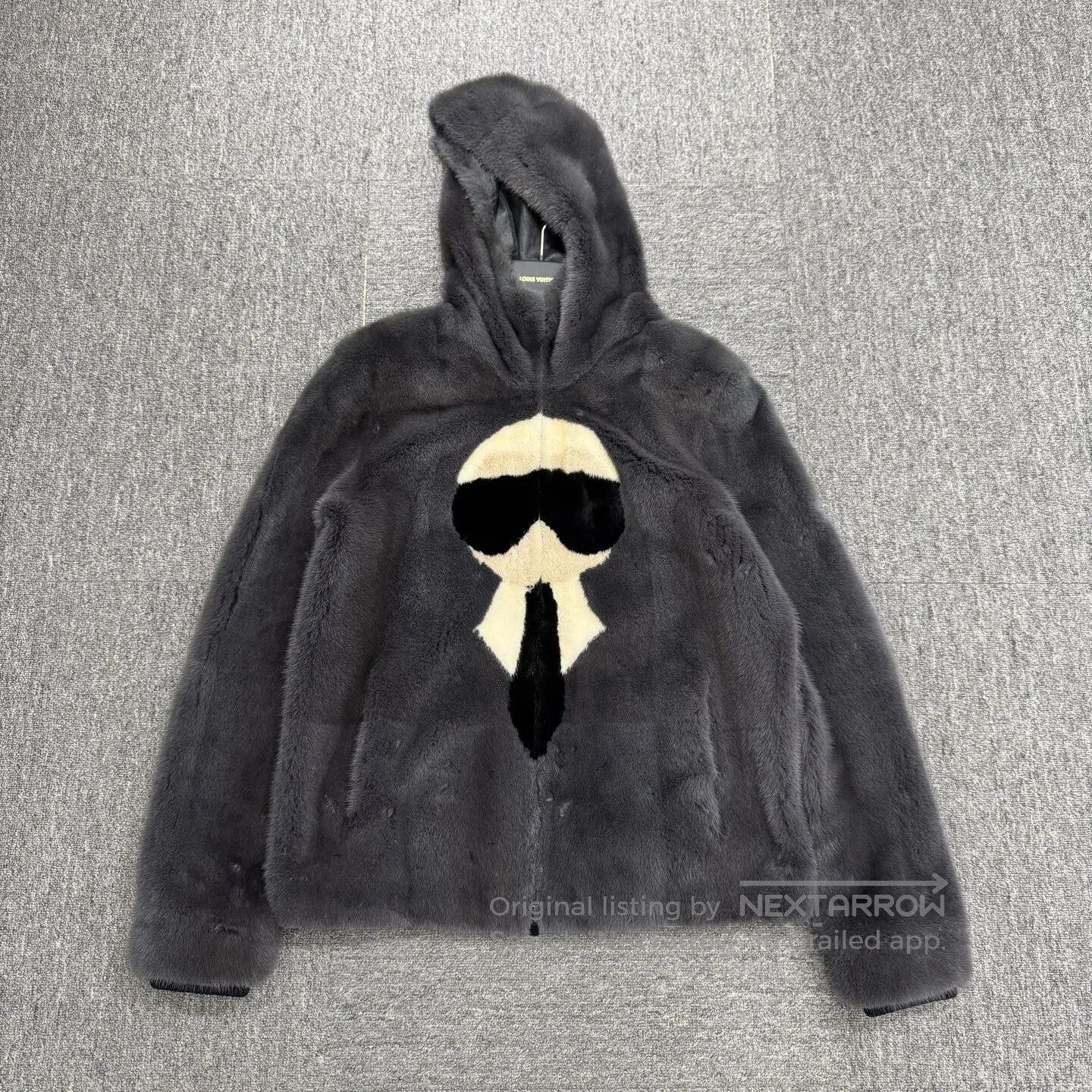 Fendi FENDI The La Faye fur jacket is designed for wearing on bo Size US M / EU 48-50 / 2 - 1 Thumbnail
