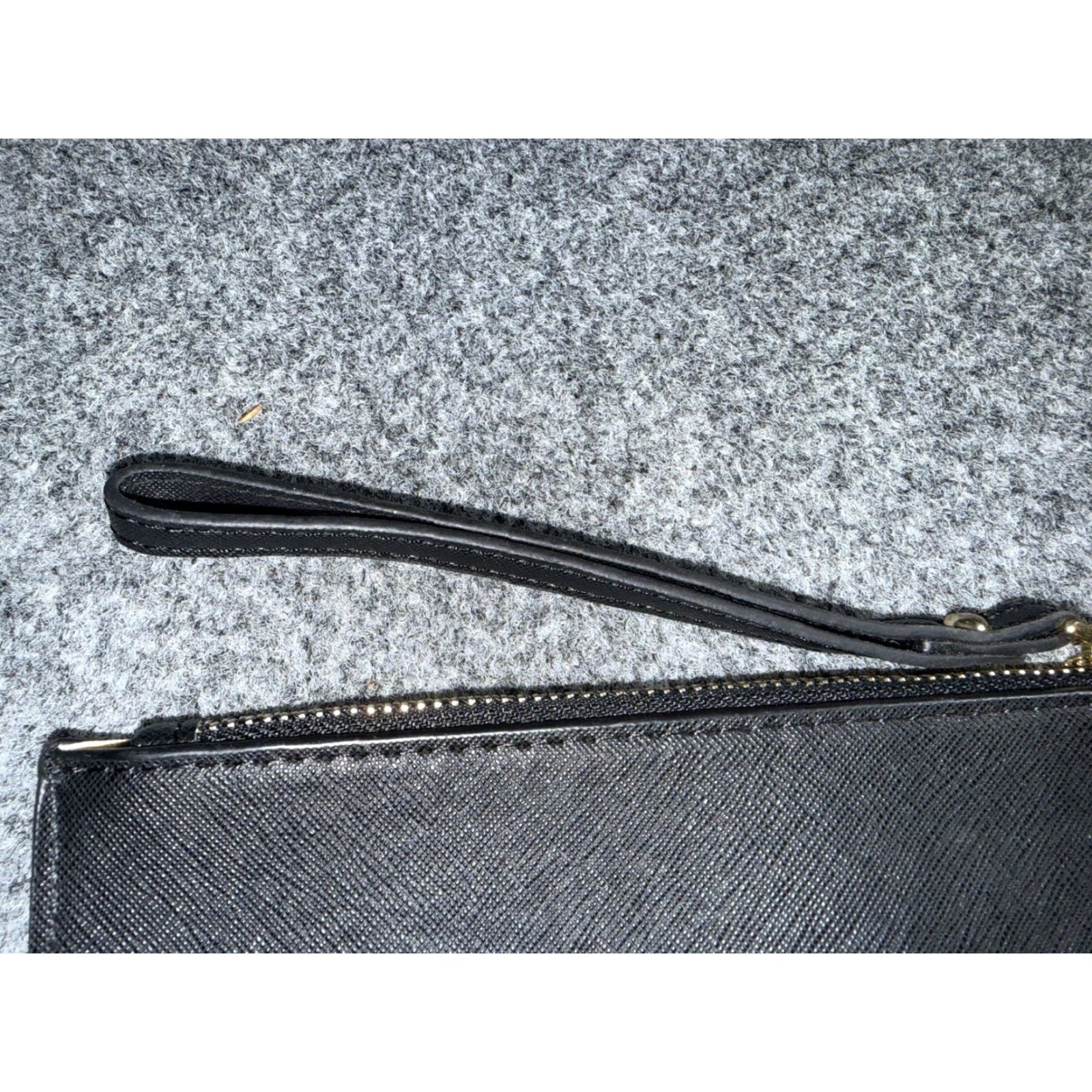 Vintage KATE SPADE Classic Slim Bee Zip Wristlet Black Saffiano Leather Wristlet Bag One Size Women Black 4.6” x 8" Vintage No Size ONE SIZE - 4 Thumbnail