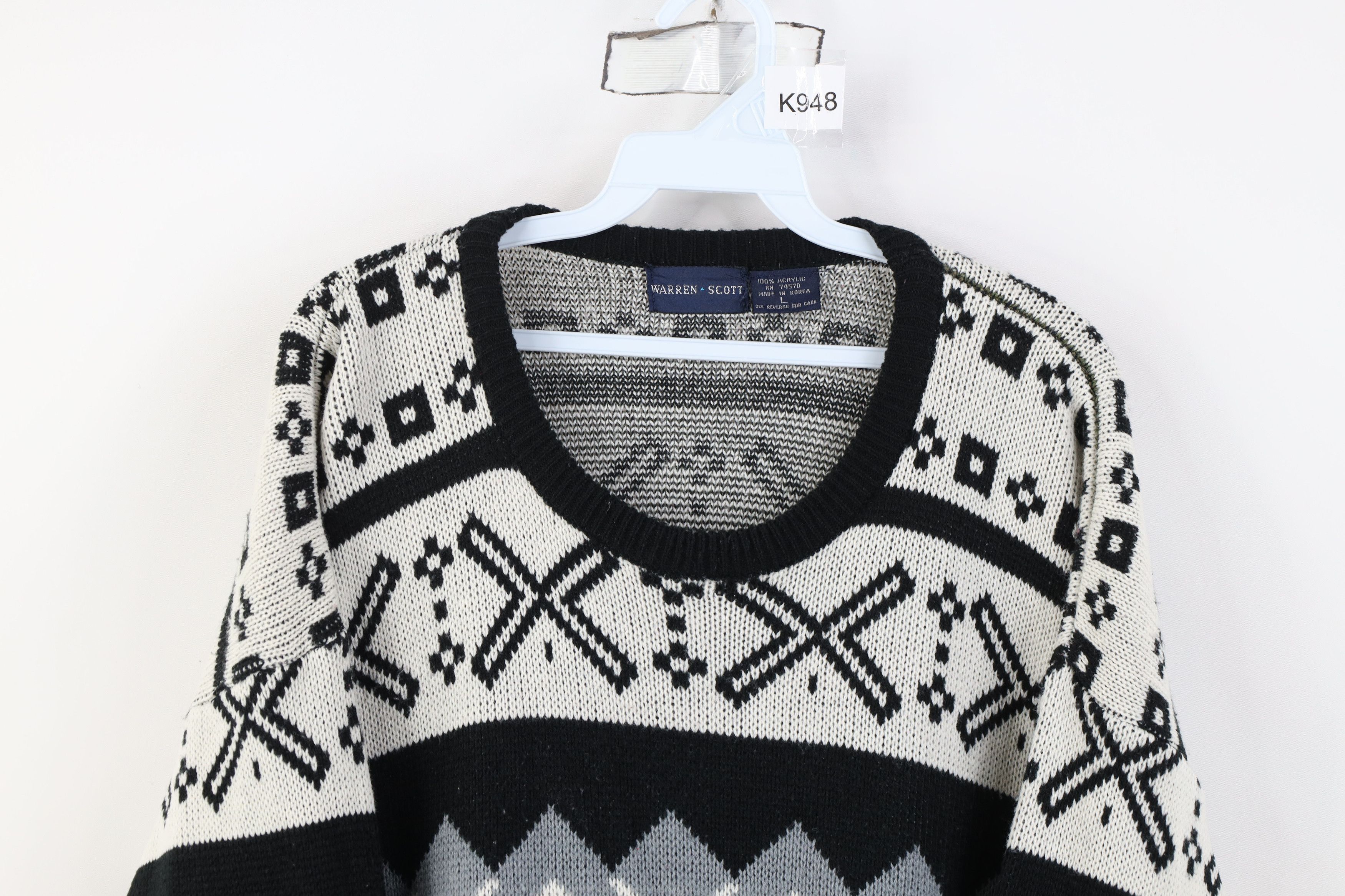 Vintage Vintage 90s Coogi Style Geometric Knit Crewneck Sweater Size US L / EU 52-54 / 3 - 2 Thumbnail