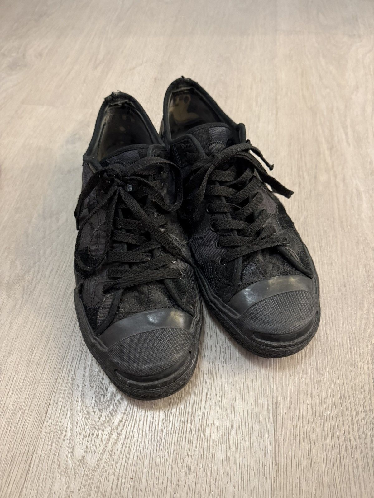Converse × Number (N)ine Number Nine AW03 Crying Hearts Patchwork Converse Sneakers Size US 9 / EU 42 - 5 Thumbnail