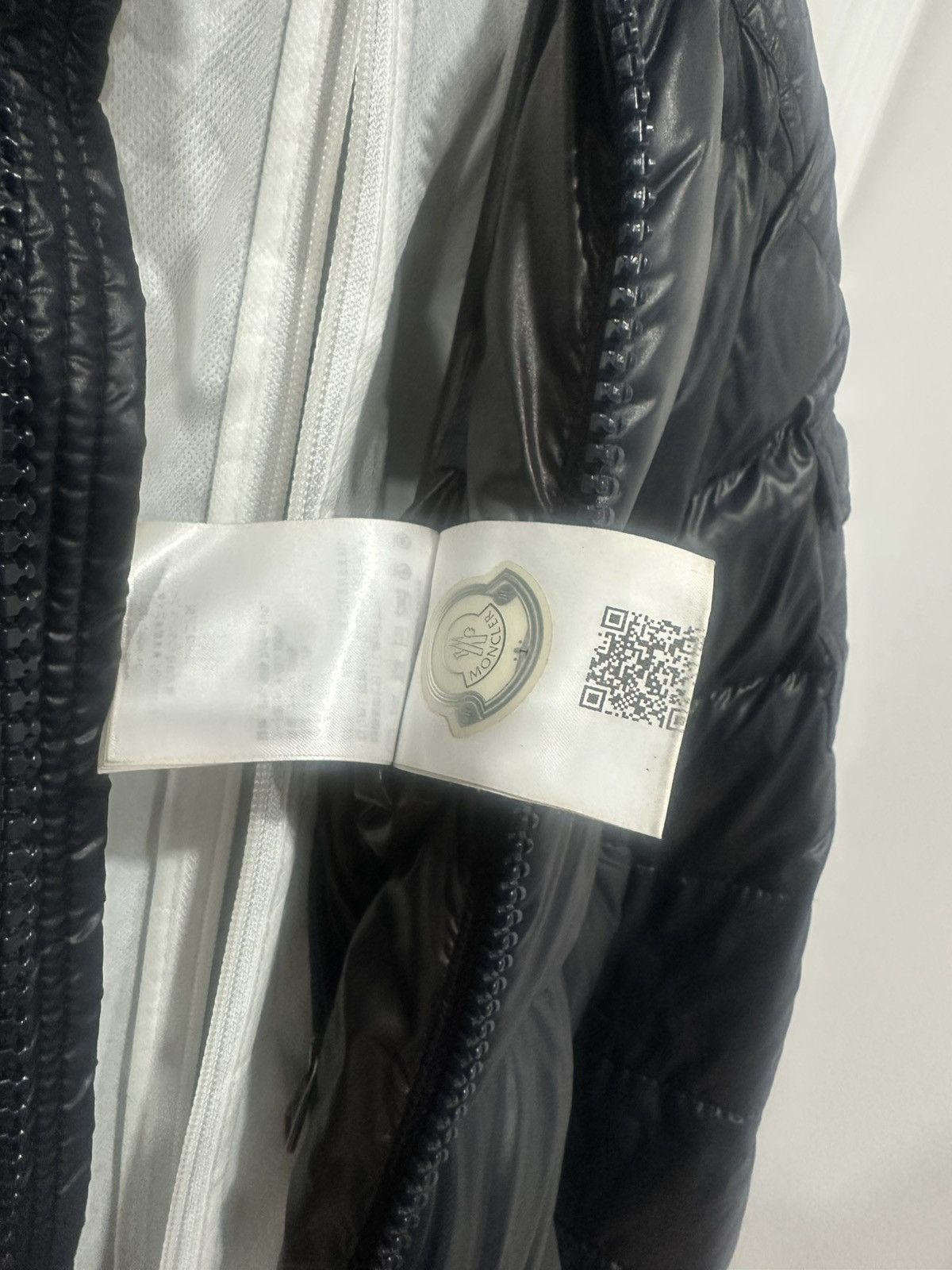 Moncler Moncler Maya Dark Navy Blue Size US L / EU 52-54 / 3 - 4 Thumbnail