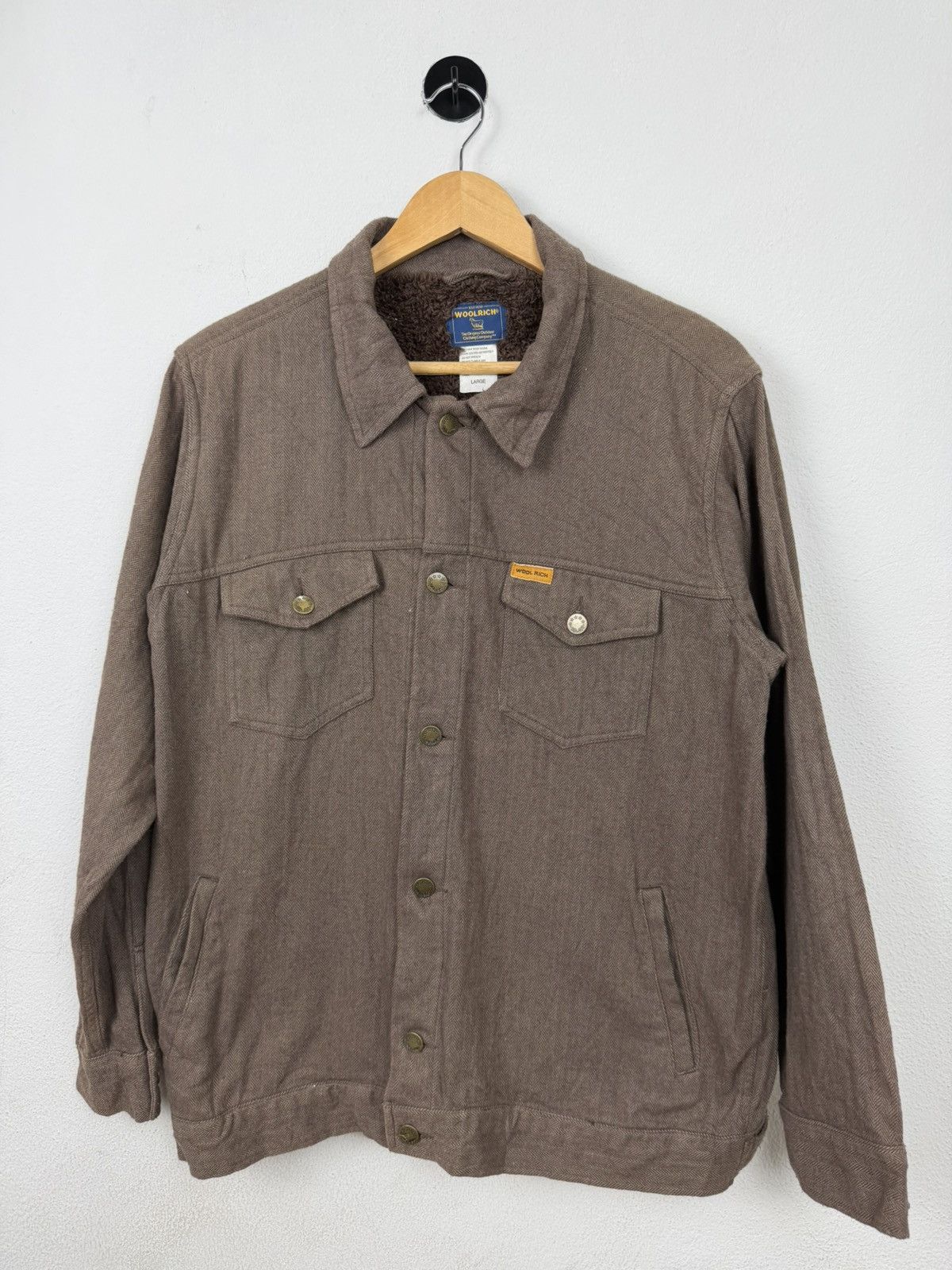 Woolrich Woolen Mills VINTAGE Woolrich Herringbone Sherpa-Lined Trucker Jacket Size US L / EU 52-54 / 3 - 2 Thumbnail