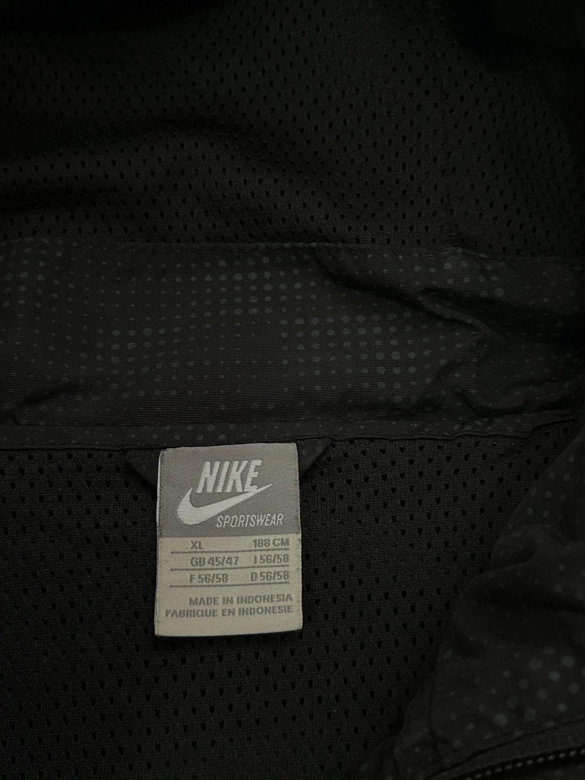 Nike Vintage Nike 00’s Black Nylon Drill Gorpcore Hood Jacket XL Size US XL / EU 56 / 4 - 4 Thumbnail