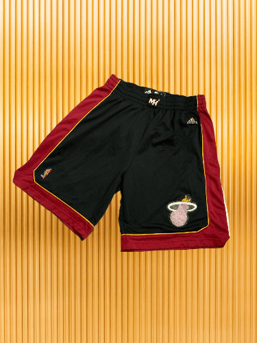 Adidas MIAMI HEAT NBA ADIDAS SHORTS BLACK L MENS Size US 34 / EU 50 - 1 Thumbnail