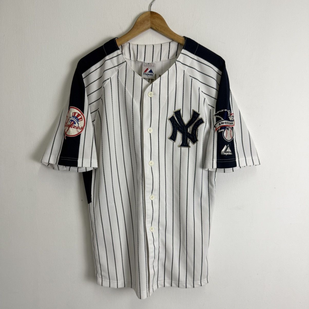 New York Yankees New York Yankees By Majestic. Size US L / EU 52-54 / 3 - 1 Thumbnail