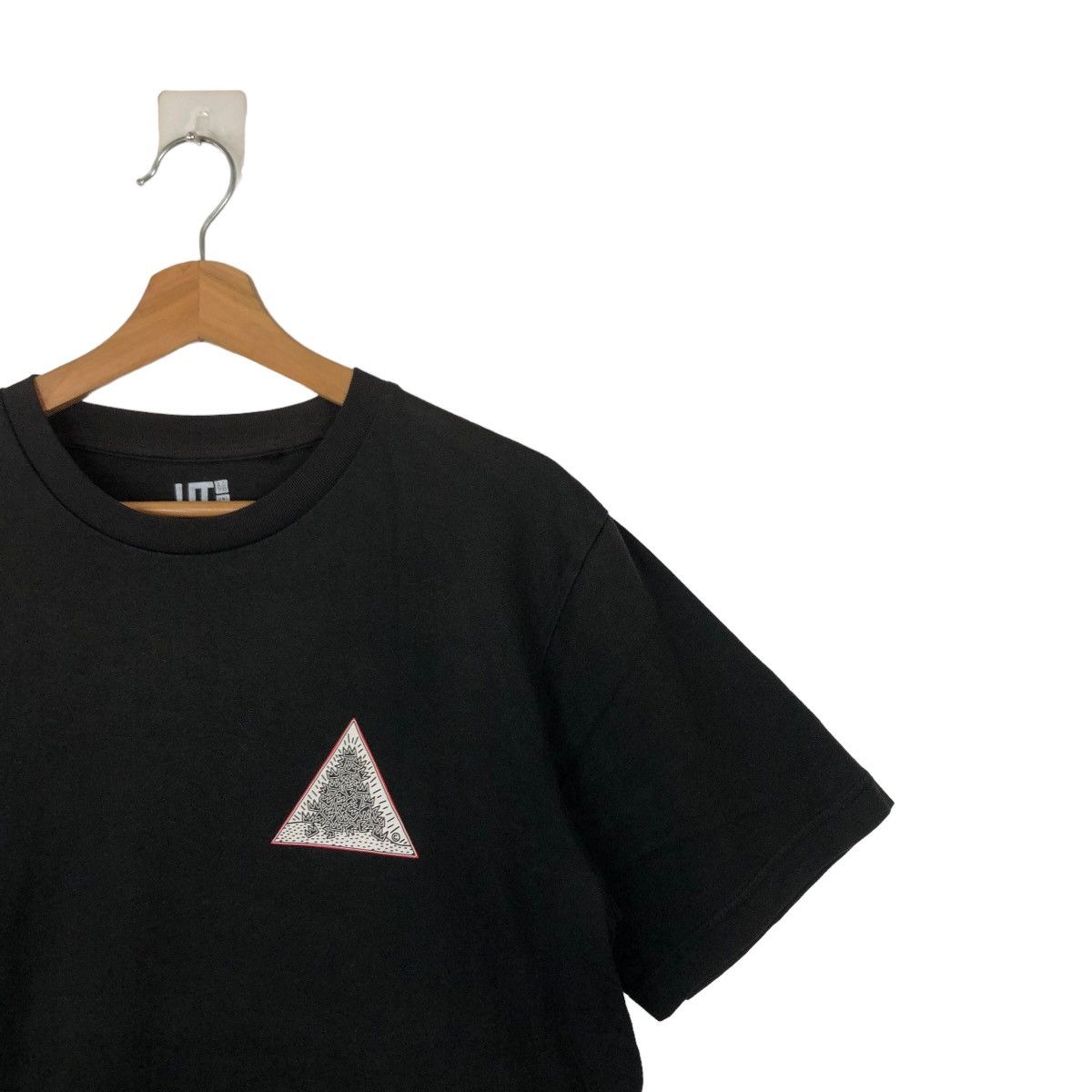 Japanese Brand VINTAGE KEITH HARING JAPAN TEE BIG LOGO STREETWEAR Size US L / EU 52-54 / 3 - 5 Thumbnail