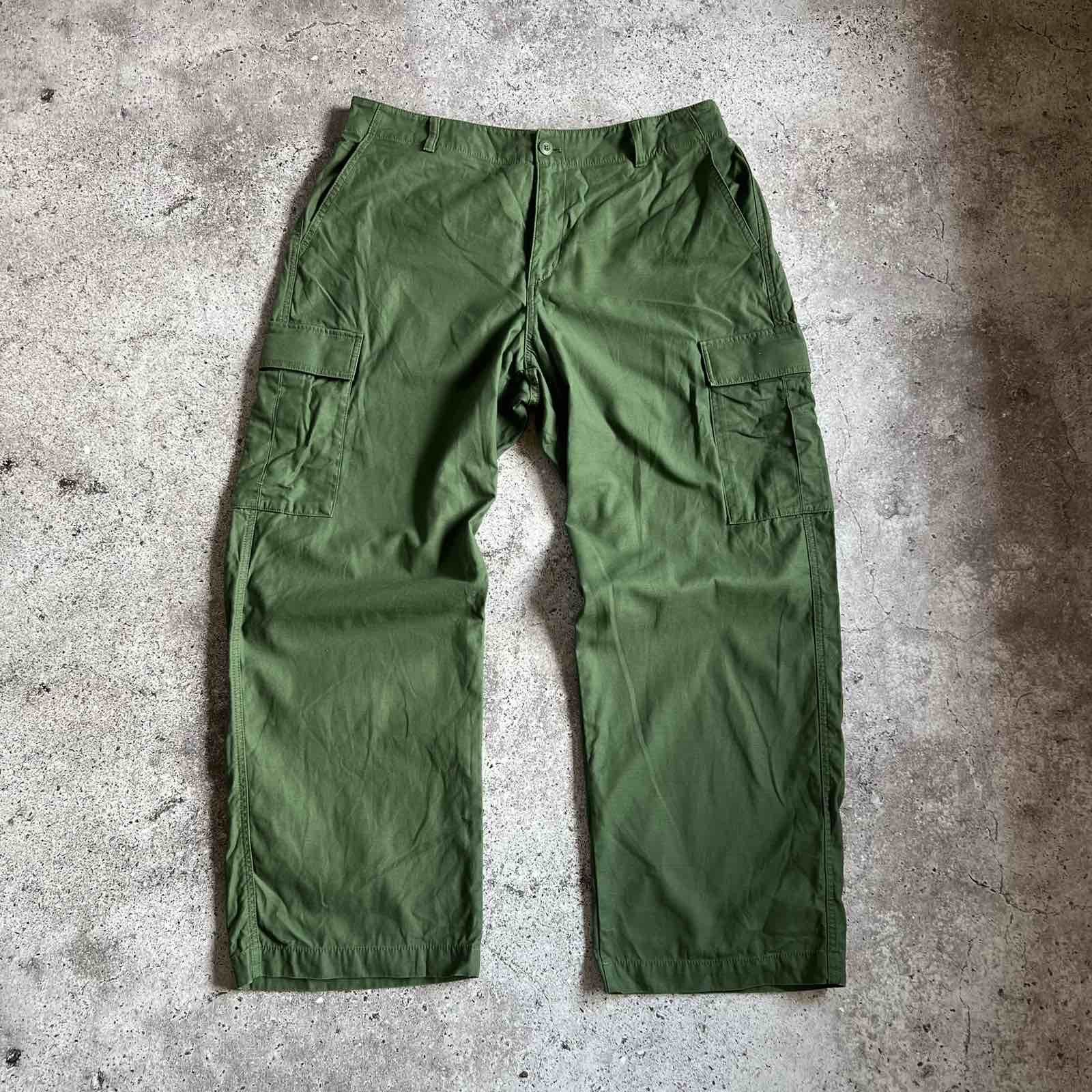 Uniqlo men's utility cargo pants Sz 32x33