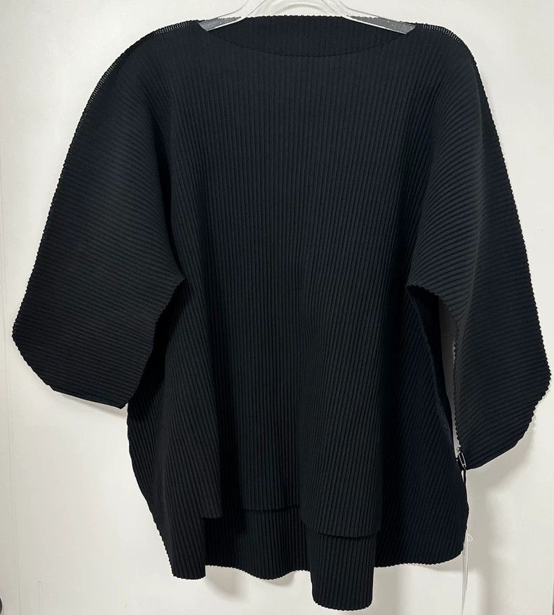 Issey Miyake Issey Miyake size:one size Black pleated long-sleeved shir Size XS / US 0-2 / IT 36-38 - 1 Thumbnail