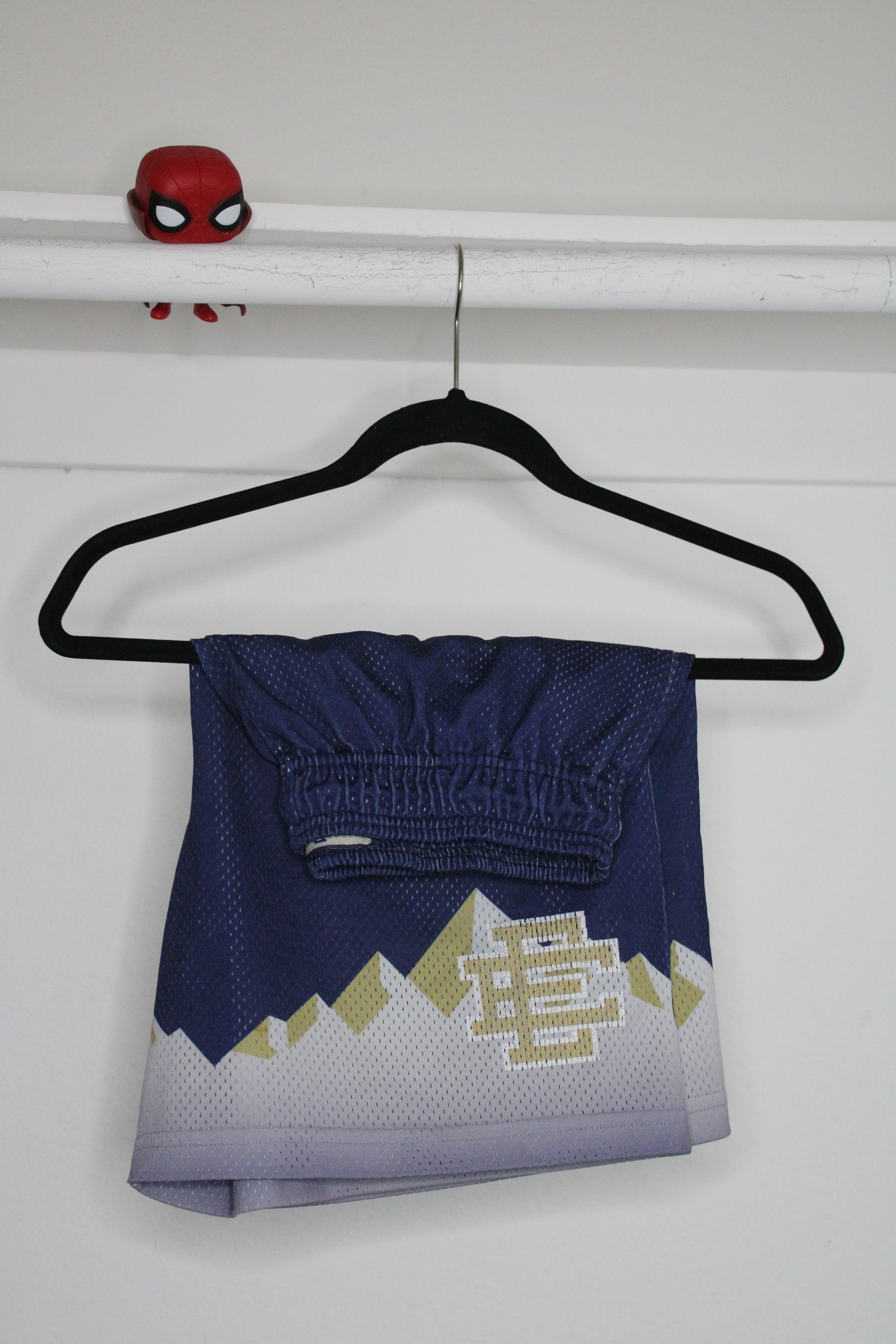 Eric Emanuel EE Basic Short Navy Summit Mountain Print Size US 32 / EU 48 - 2 Thumbnail