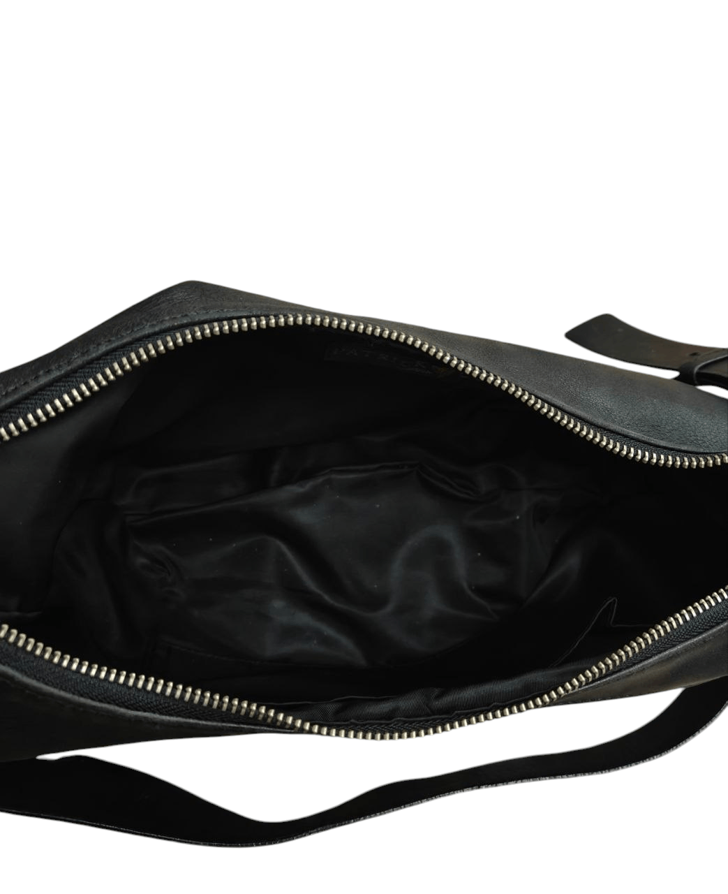Patrick Cox Patrick Cox Leather Banana Sling Bag Size ONE SIZE - 8 Thumbnail
