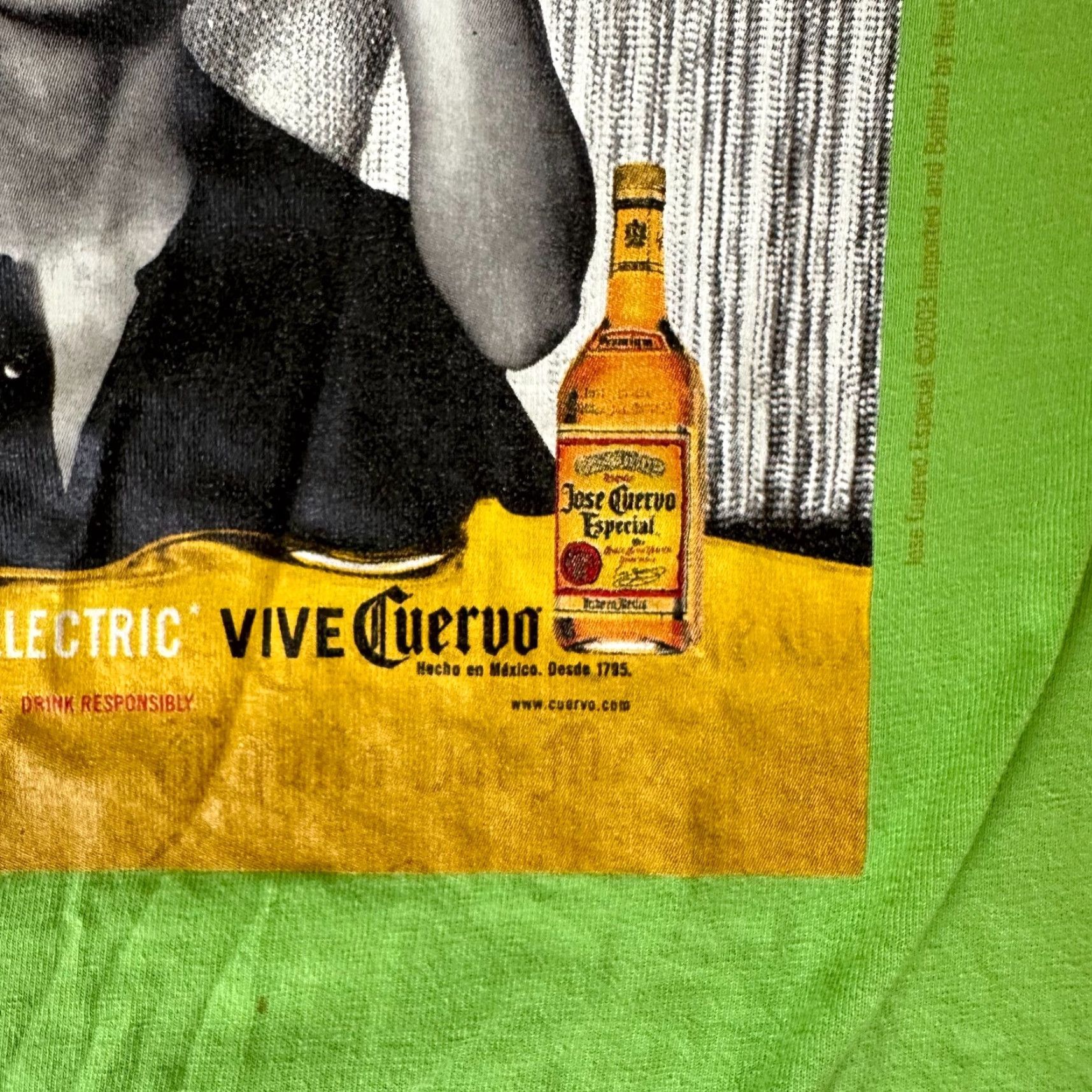 Vintage Vintage Jose Cuervo Shirt XL Green Mens T-Shirt 90s Cotton Deluxe Mock Neck Short Sleeve Size US XL / EU 56 / 4 - 4 Thumbnail