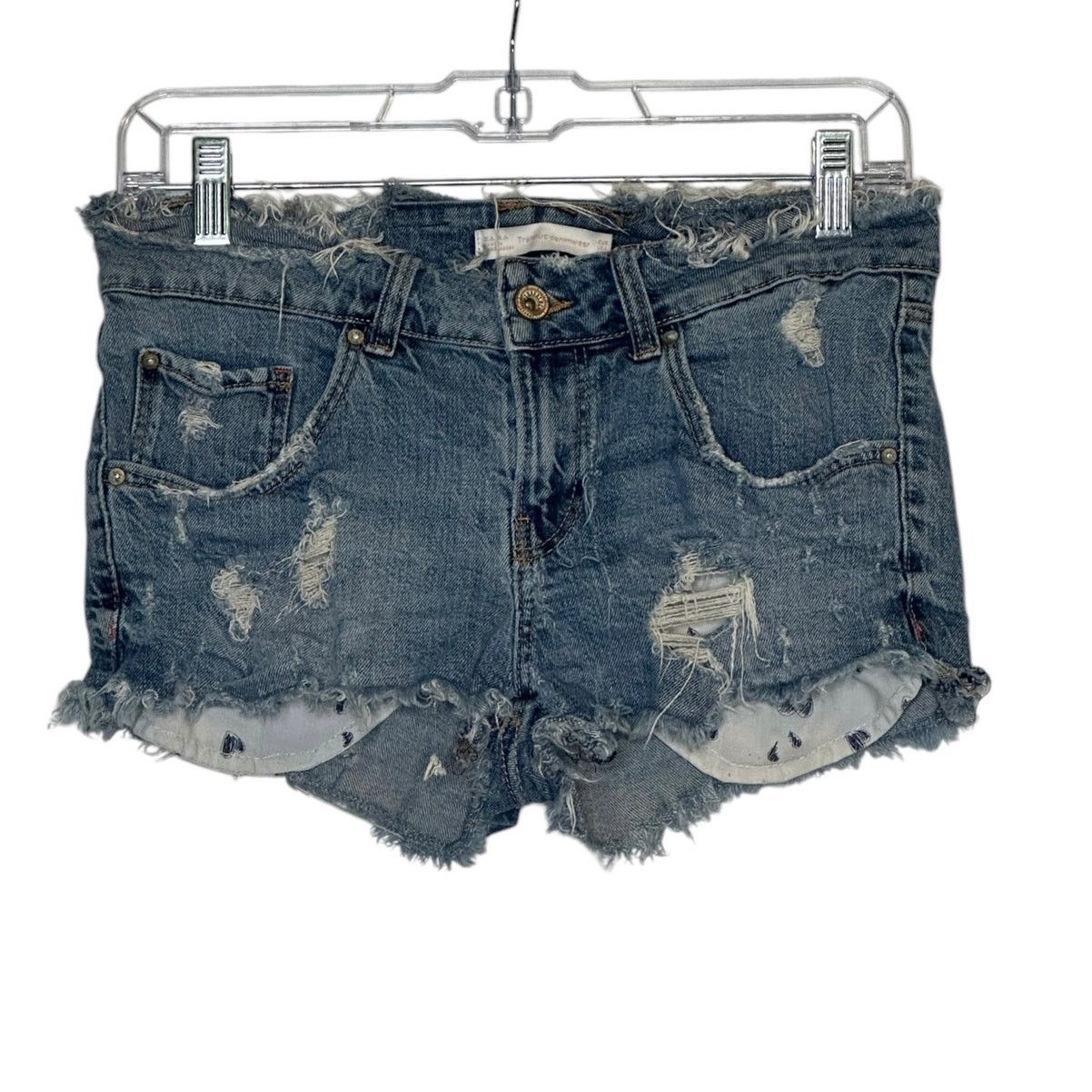 Zara ZARA Trafaluc Denimwear Fringe Distressed Shorts Size 4 Size 27" / US 4 / IT 40 - 1 Thumbnail