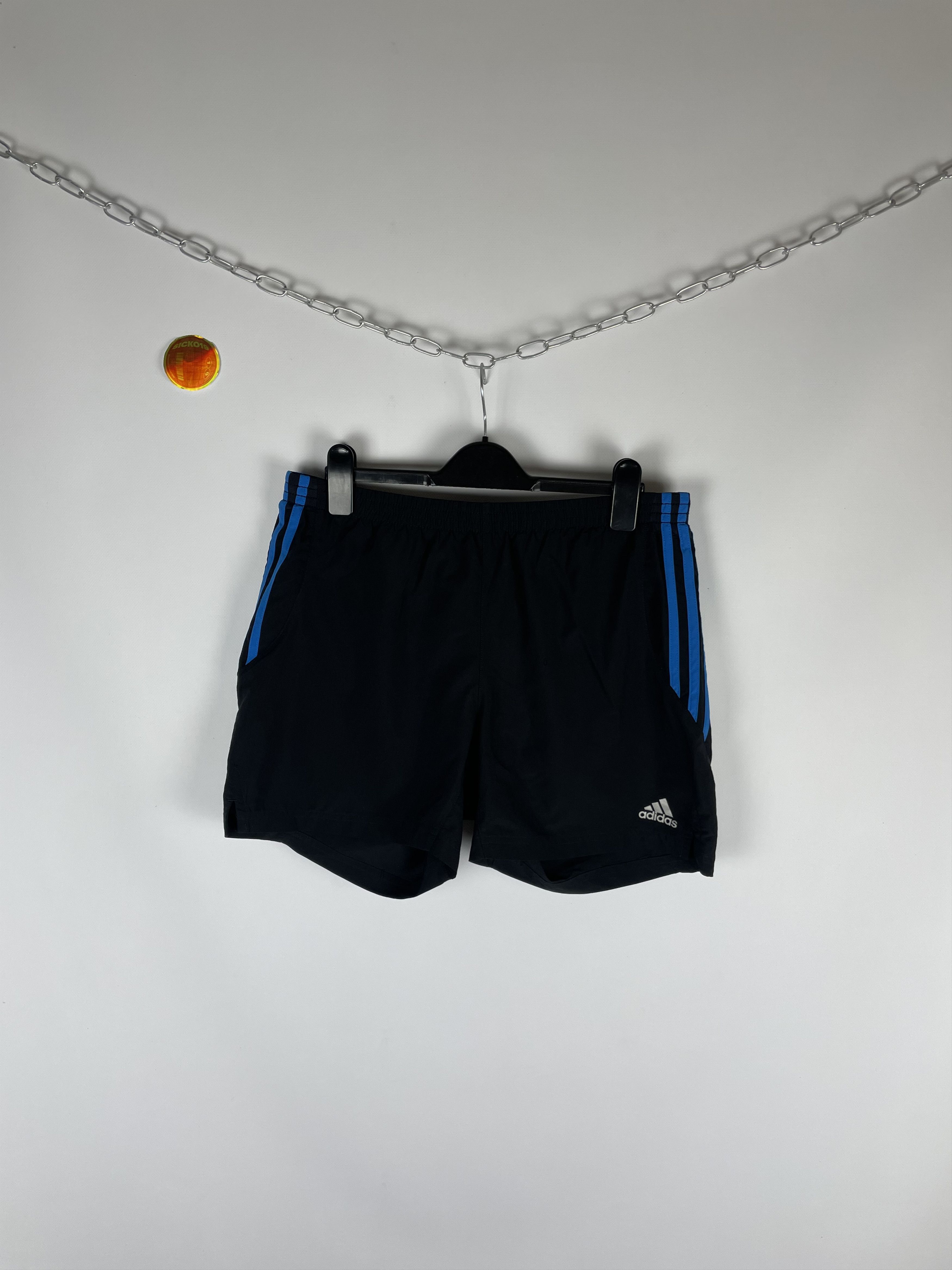 Adidas × Vintage Vintage Adidas Shorts Y2k Size US 32 / EU 48 - 1 Thumbnail