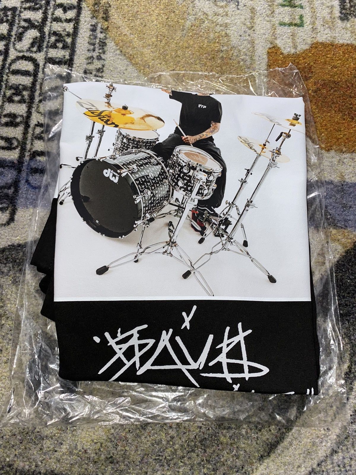 Fuck The Population FTP x Famous Travis Barker Photo Tee Size US L / EU 52-54 / 3 - 1 Thumbnail