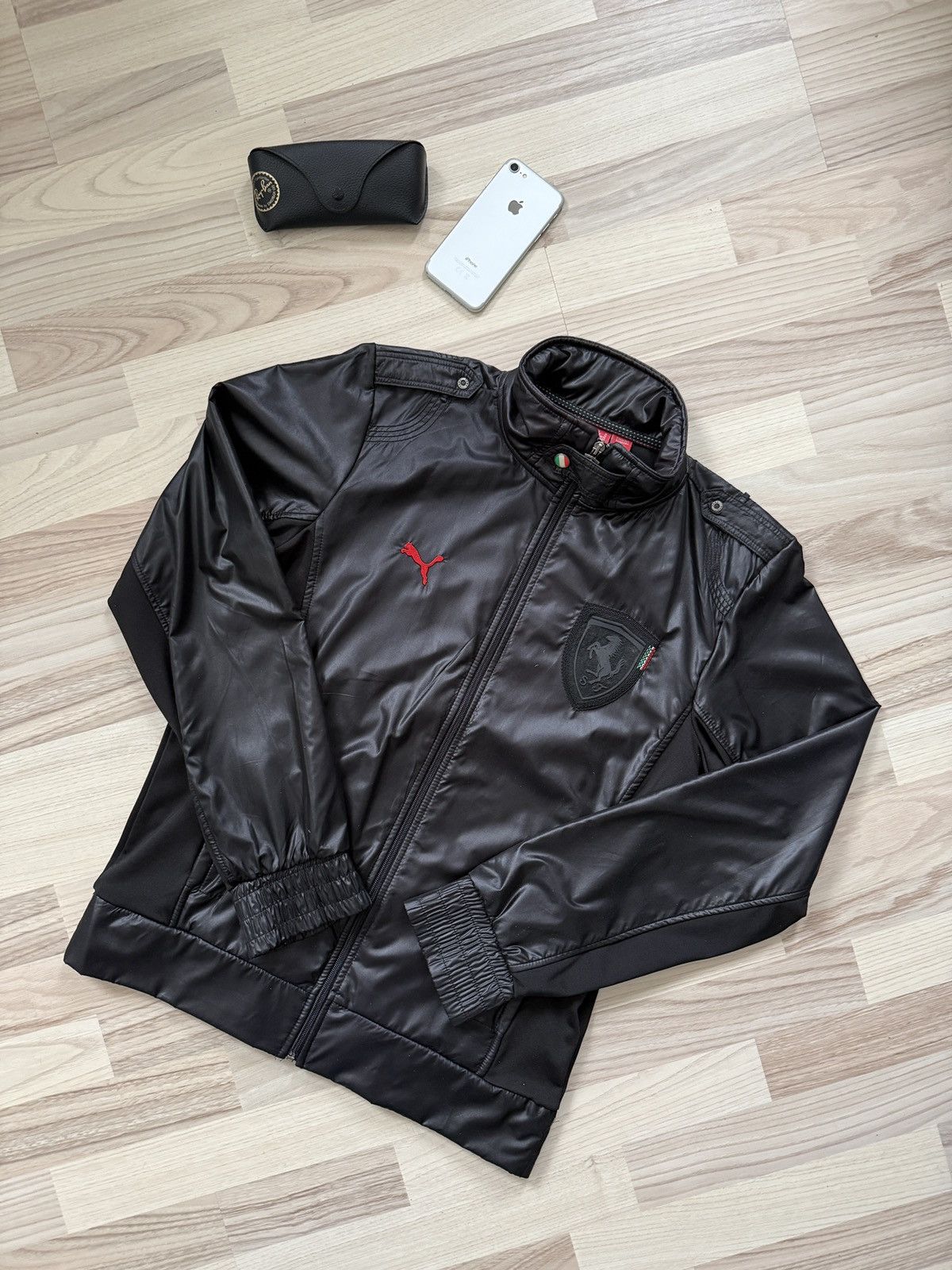 Ferrari × Puma PUMA Ferrari Vintage Windbreaker Jacket Black Red Nylon Size US M / EU 48-50 / 2 - 1 Thumbnail