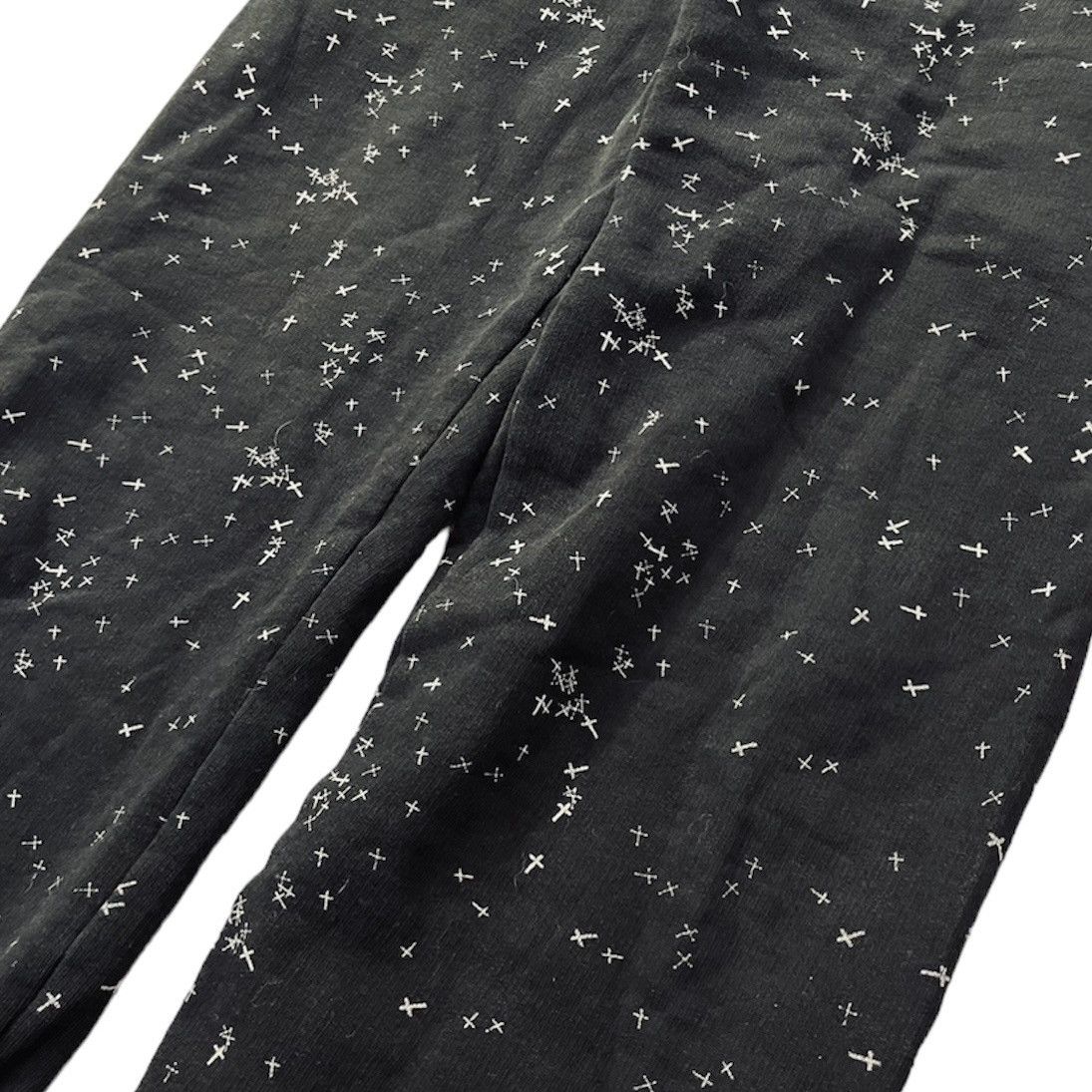 Undercover AW02 Witches Cell Division Black Cross Sweatpants Size US 32 / EU 48 - 1 Thumbnail