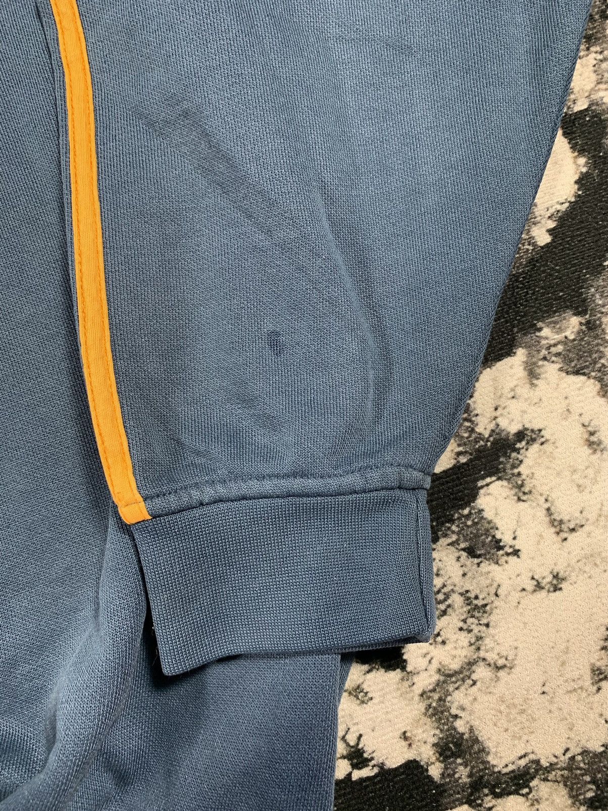 Adidas × Vintage Vintage Adidas Sweatshirt Crewneck Boxy Big Logo Faded Baggy Size US M / EU 48-50 / 2 - 5 Thumbnail