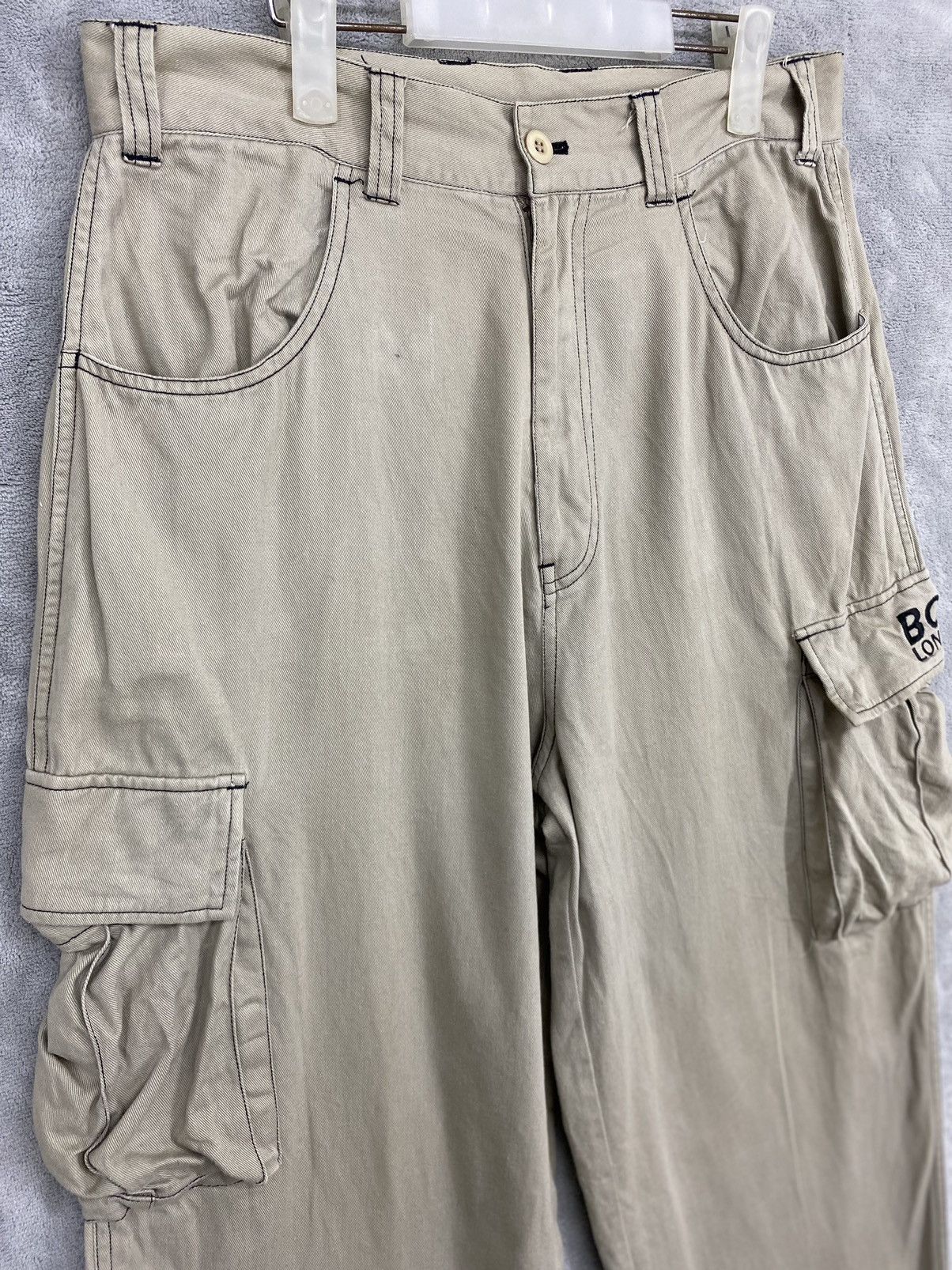 Boy London × Japanese Brand × Vintage Vintage 90s Boy London Travis Style Baggy Cargo Pants Size US 33 - 3 Thumbnail