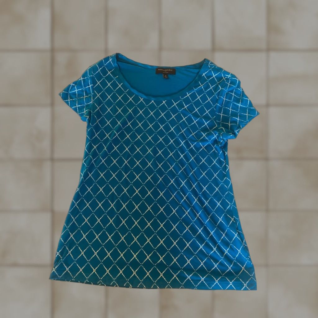 Banana Republic Banana Republic Blouse Women's Medium Blue Rayon Geometric Crew Neck Short Sleeve Stretch Luxe Touch Regular Fit Casual 90s? Size M / US 6-8 / IT 42-44 - 1 Thumbnail