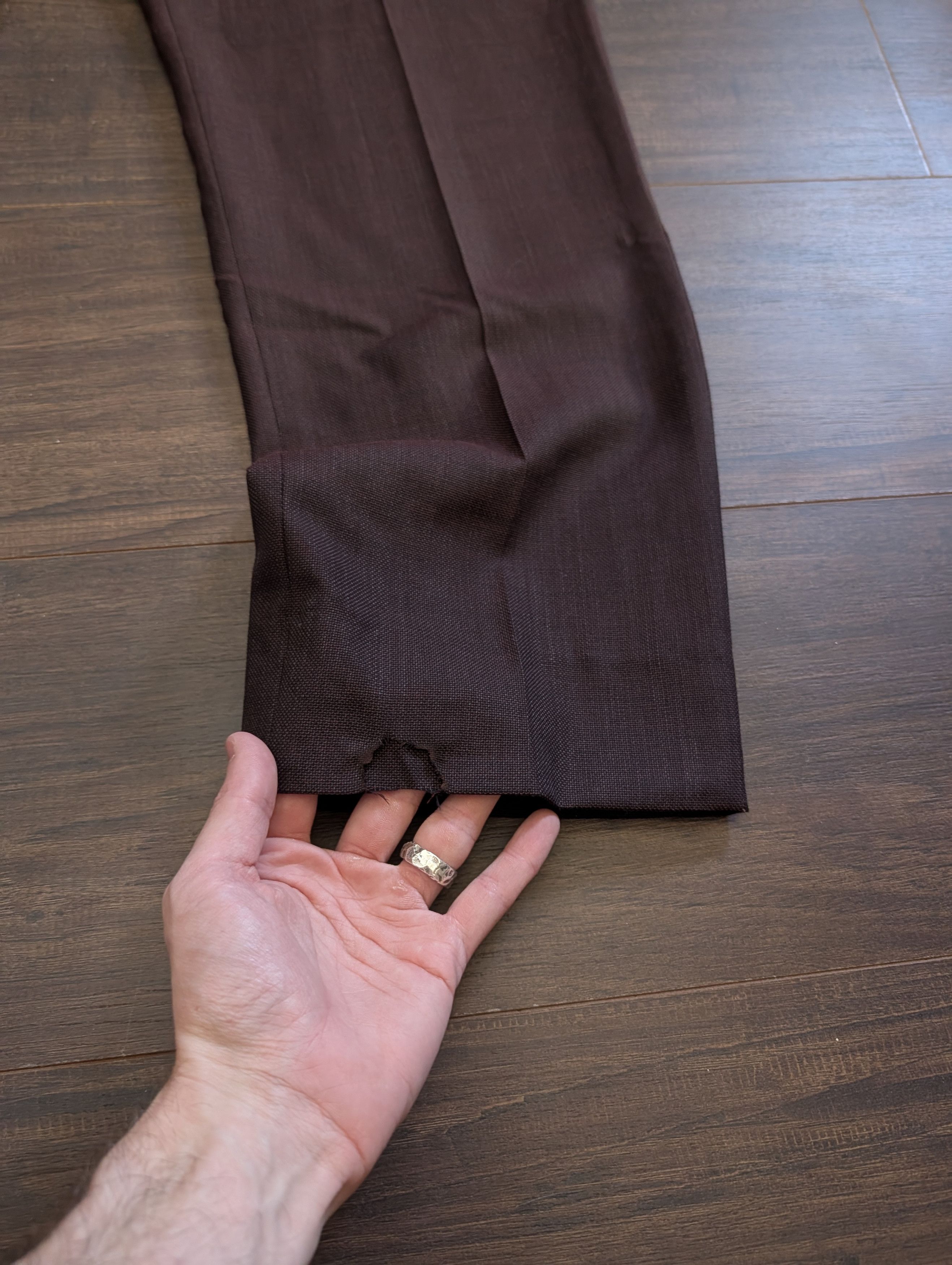 Hugo Boss Red/brown knit virgin wool pleated dress pants trousers Size US 36 / EU 52 - 11 Thumbnail
