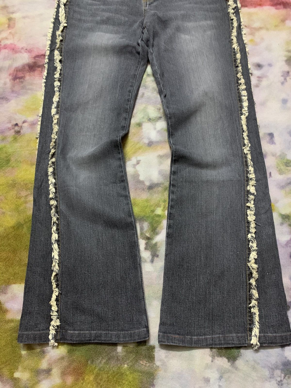 Tornado Mart 2000’s Blue Jam-Gimmick Flare Washed Denim Size US 27 - 3 Thumbnail