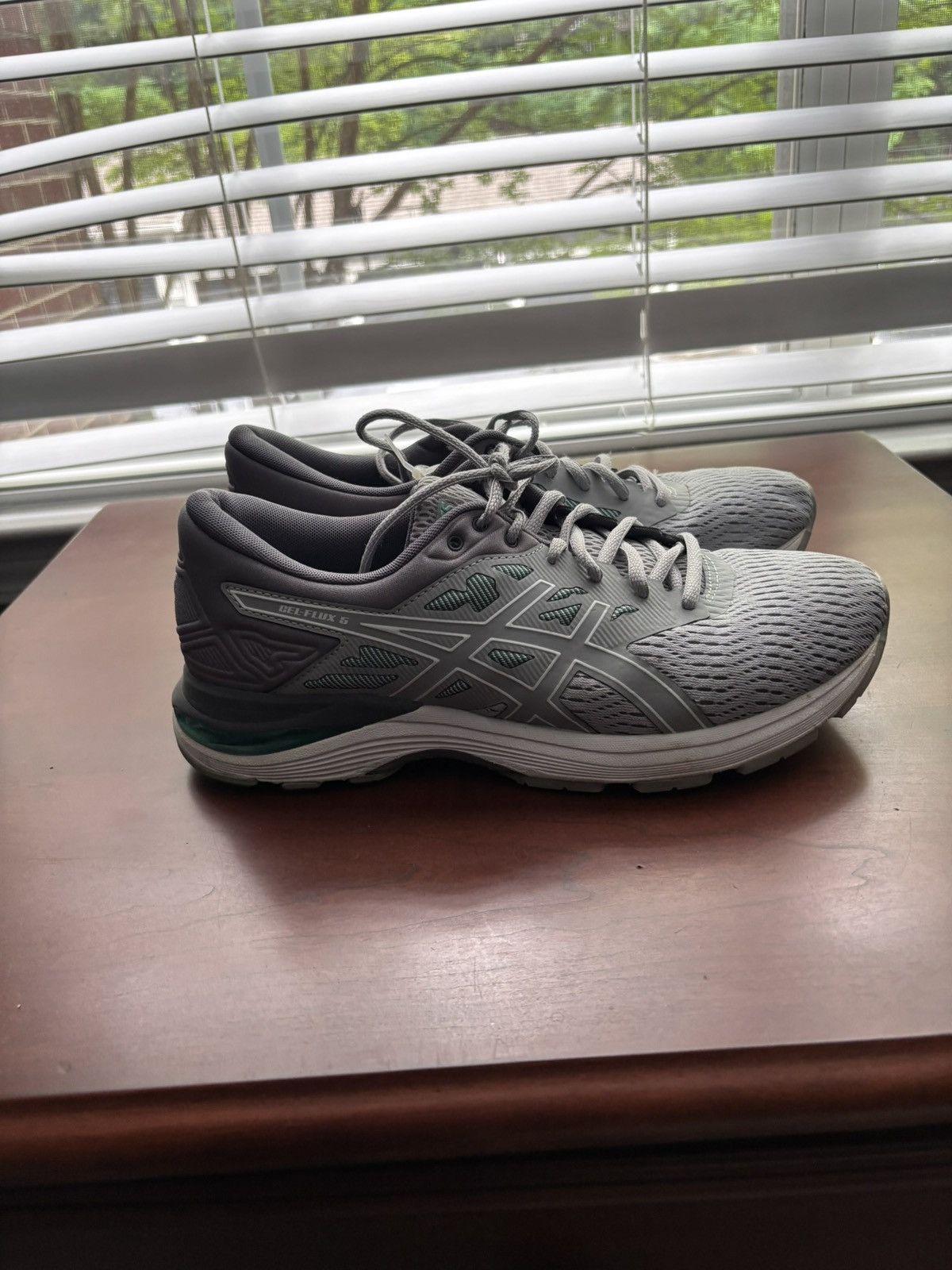 Asics Asics Womens Gel-Flux 5 Running Shoes Gray Low Top Shoes Size US 10 / IT 40 - 4 Thumbnail
