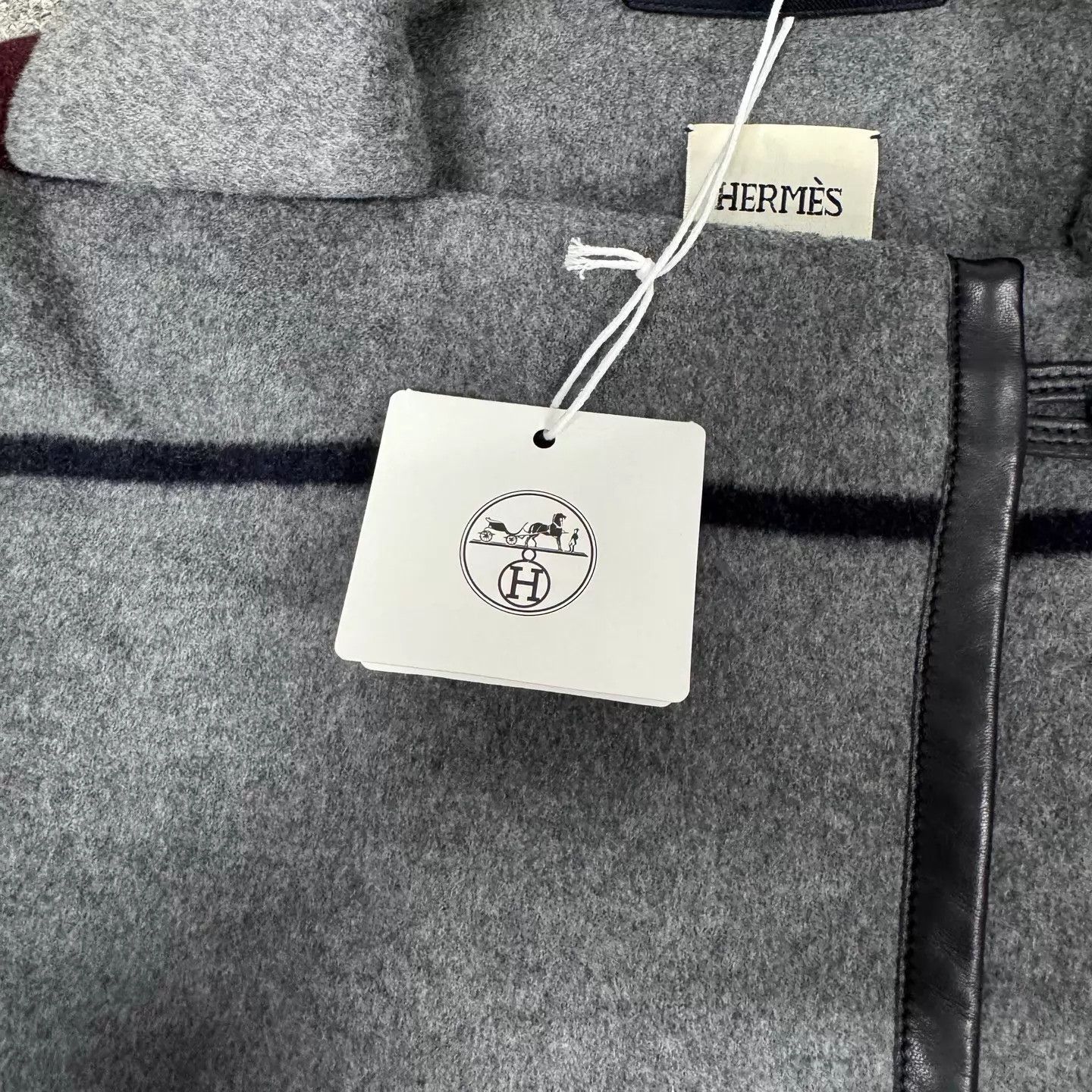 Hermes Hermes Gray Leather Cashmere Short Coat Old Money Size XS / US 0-2 / IT 36-38 - 4 Thumbnail