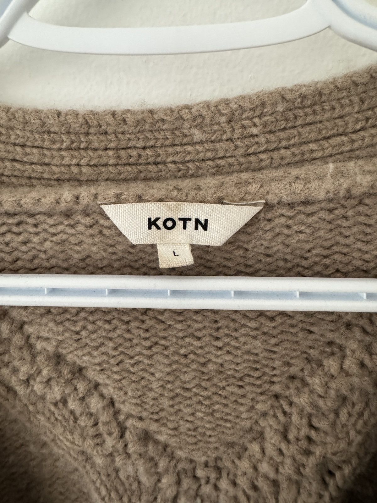 Kotn Beige Cable Knit Cardigan KOTN Size US L / EU 52-54 / 3 - 2 Thumbnail