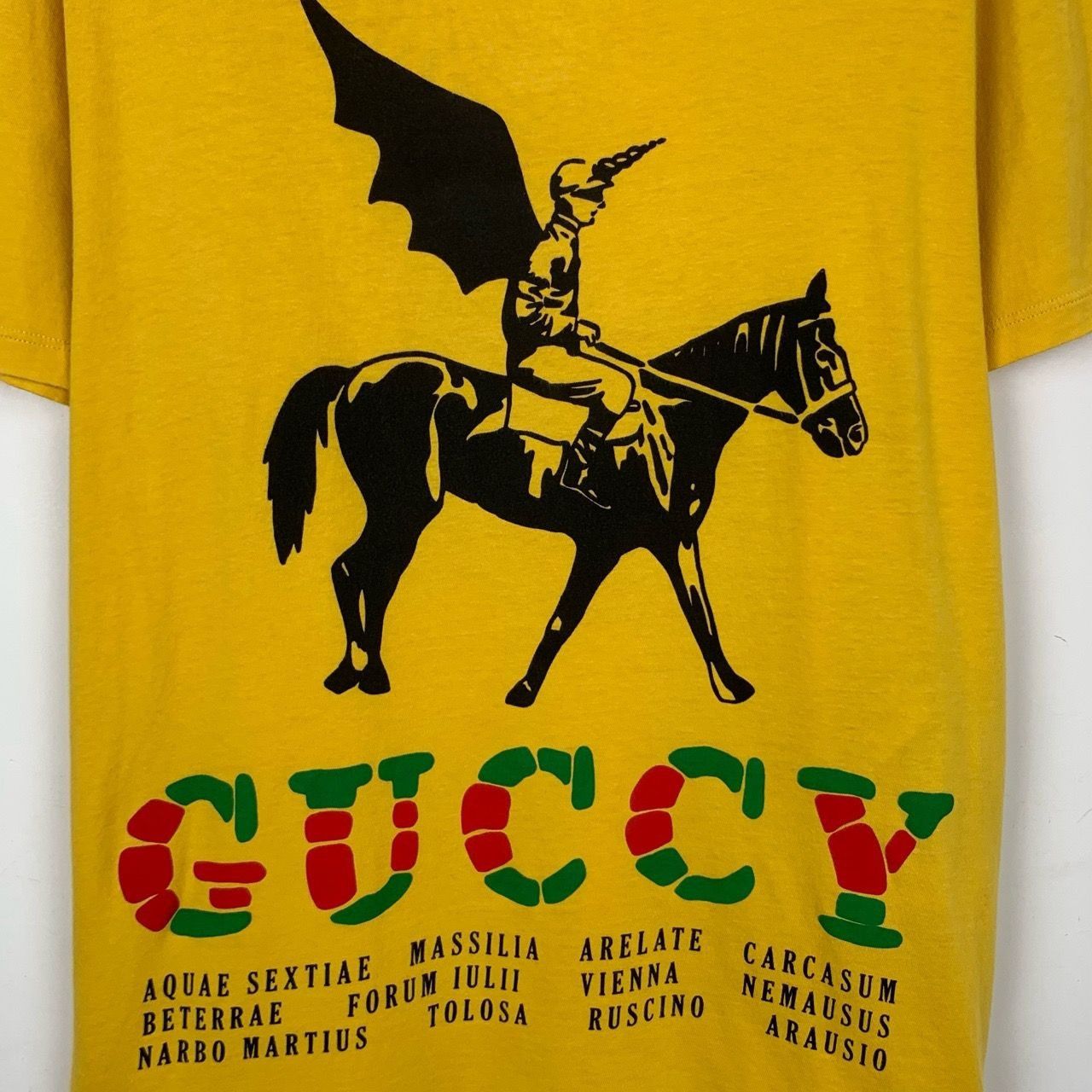 Gucci Gucci Logo Print Round-Neck Yellow Cotton Short-Sleeved T-Sh Size US S / EU 44-46 / 1 - 5 Thumbnail