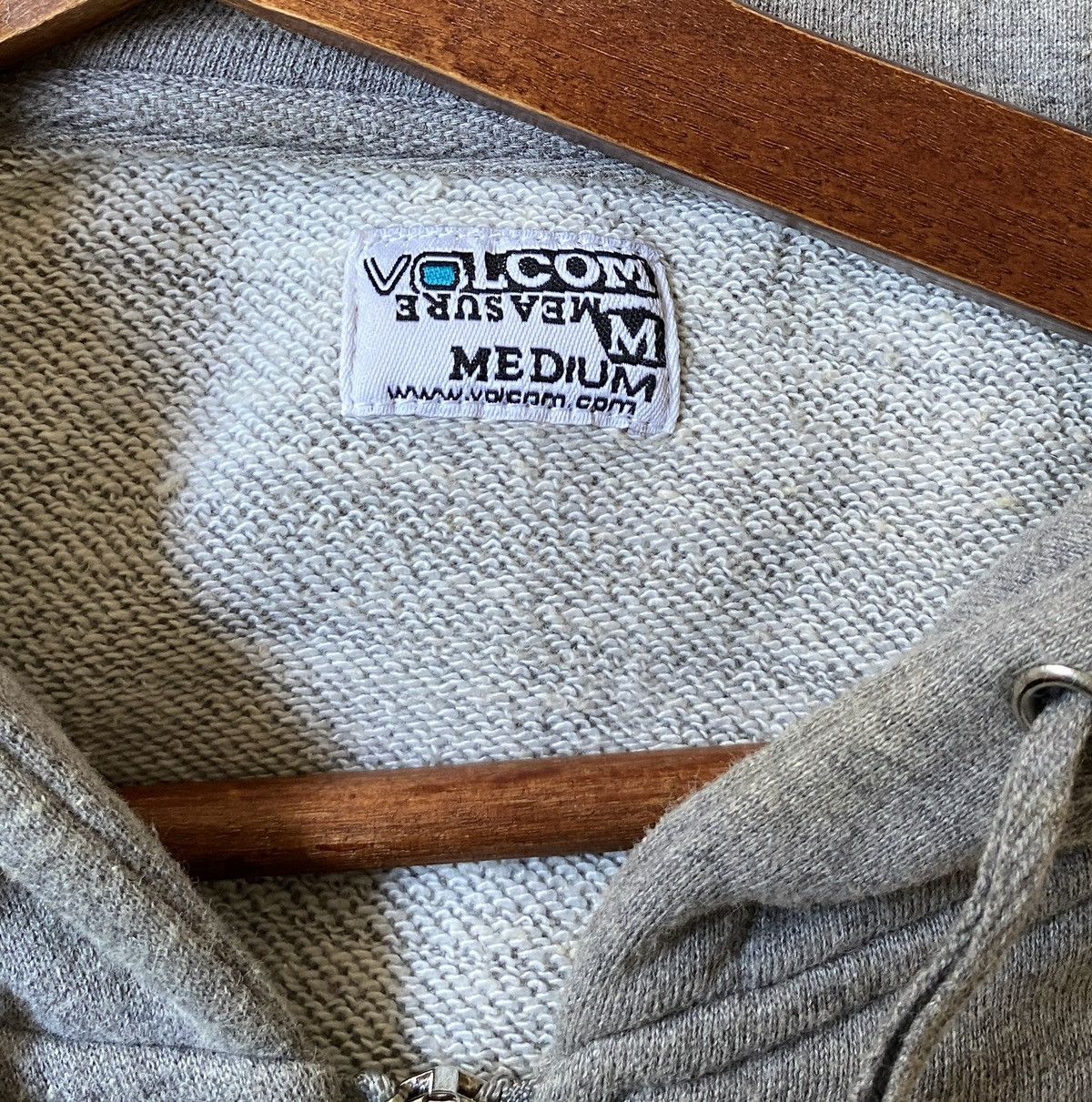 Volcom Vintage Japanese Brand Volcom Zipper Hoodie 1990s Size US M / EU 48-50 / 2 - 8 Thumbnail