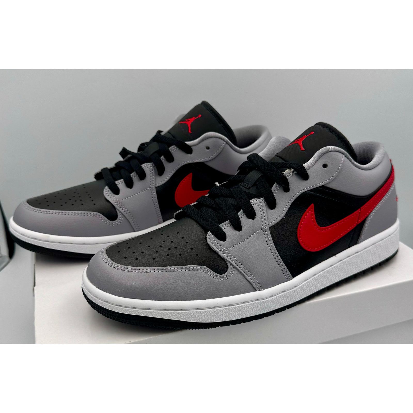 Jordan Brand Nike Air Jordan 1 Low Grey Red Black FZ4183-002 W SZ 11 9.5M Size US 11 / EU 44 - 4 Thumbnail