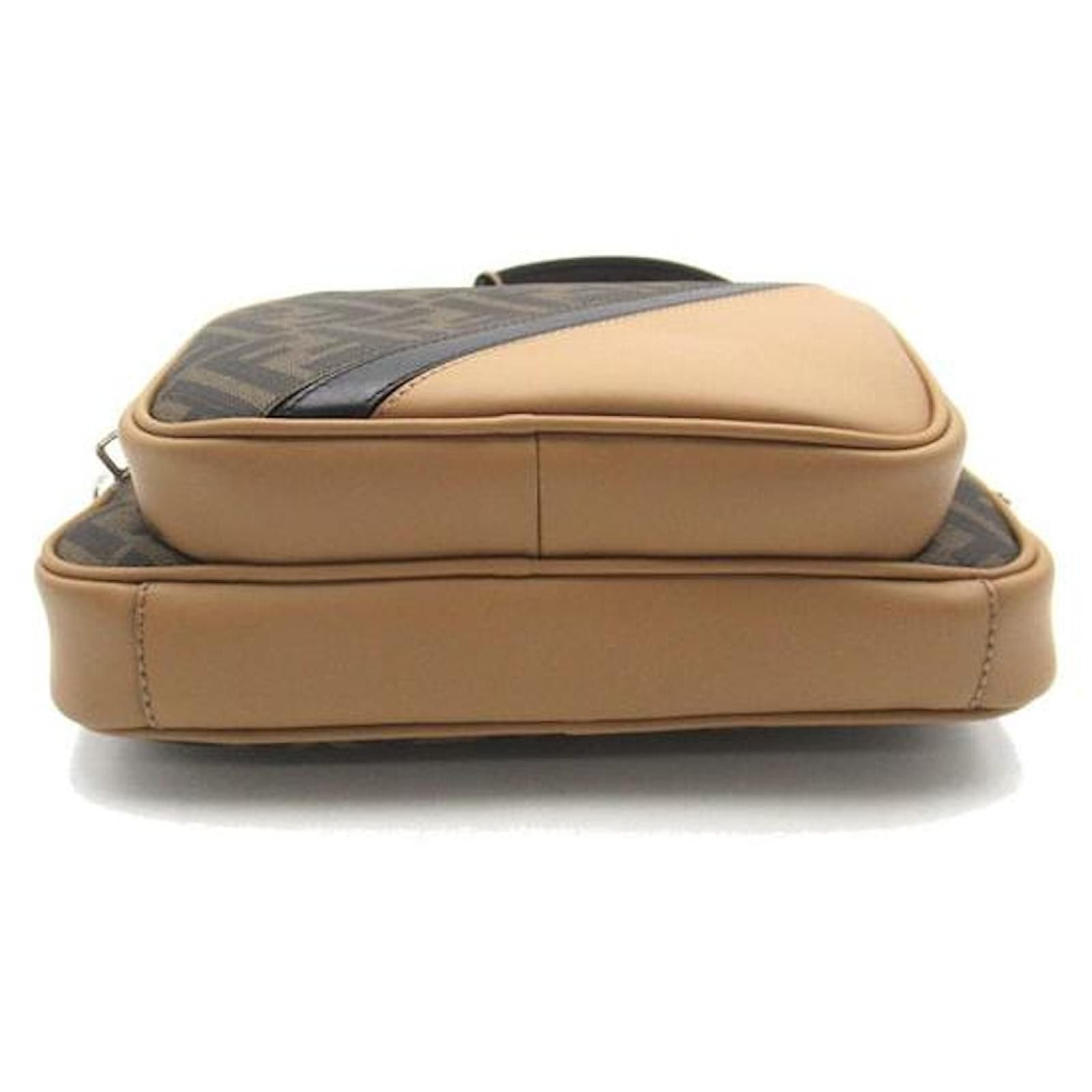 Fendi o1loc1c0824 Size: OS / Diagonal Duo Camera Case in Brown Size ONE SIZE - 2 Thumbnail