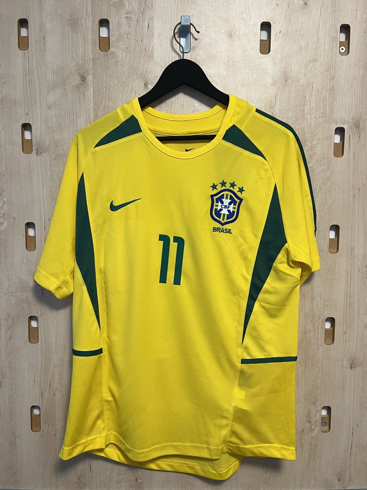 Nike ブラジル RONALDINHO 11番 シャツ Ronaldinho 11 Brazil Nike National Football Team MENS Yellow 2002