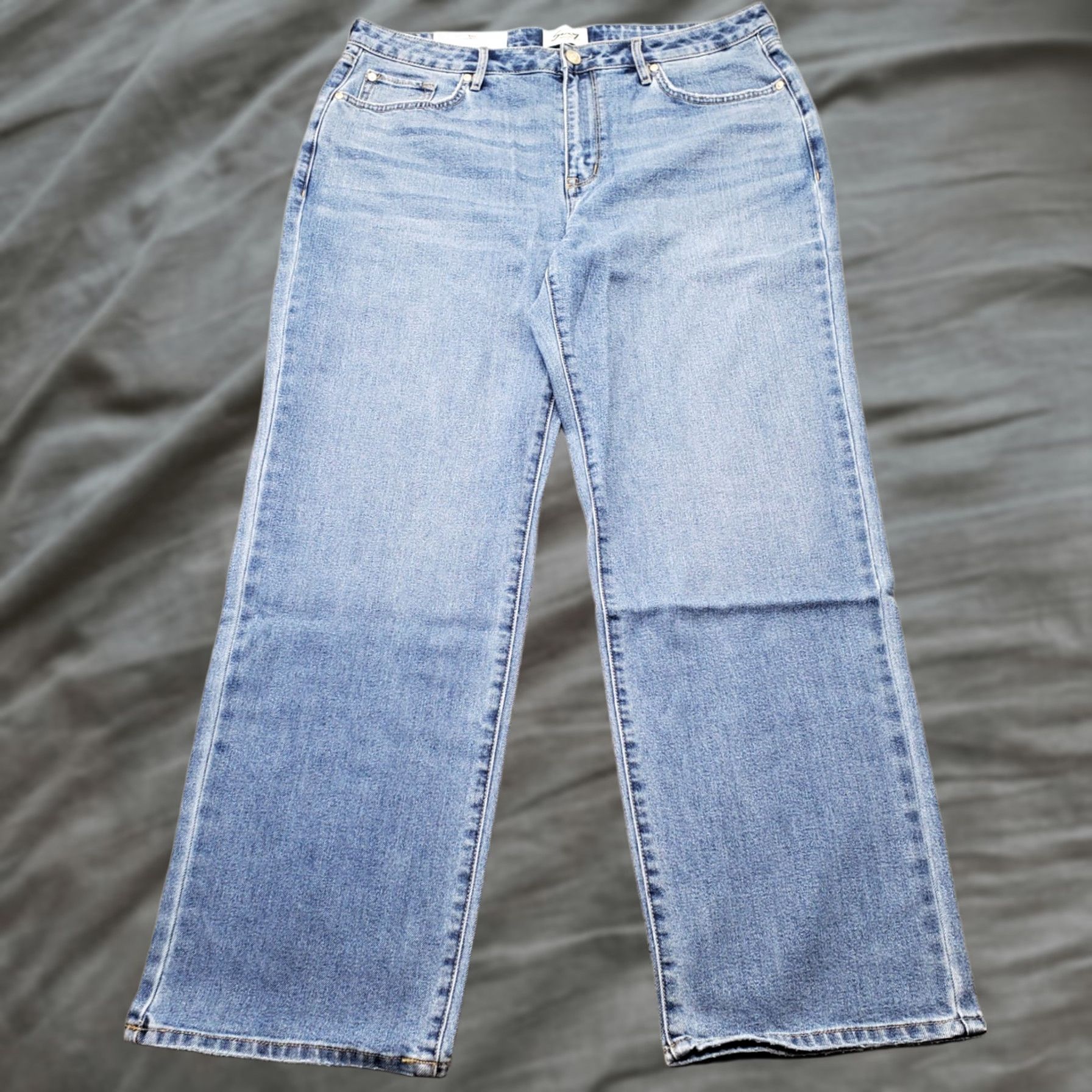 Vintage Seven7 Jeans Womens 12 Blue Denim Premium High Rise Loose Straight Leg MY10341DE Jeans Womens Size 12 Blue Straight 30.75 Inseam 42.25 Outseam NWT Size 34" / US 12 / IT 48 - 1 Thumbnail