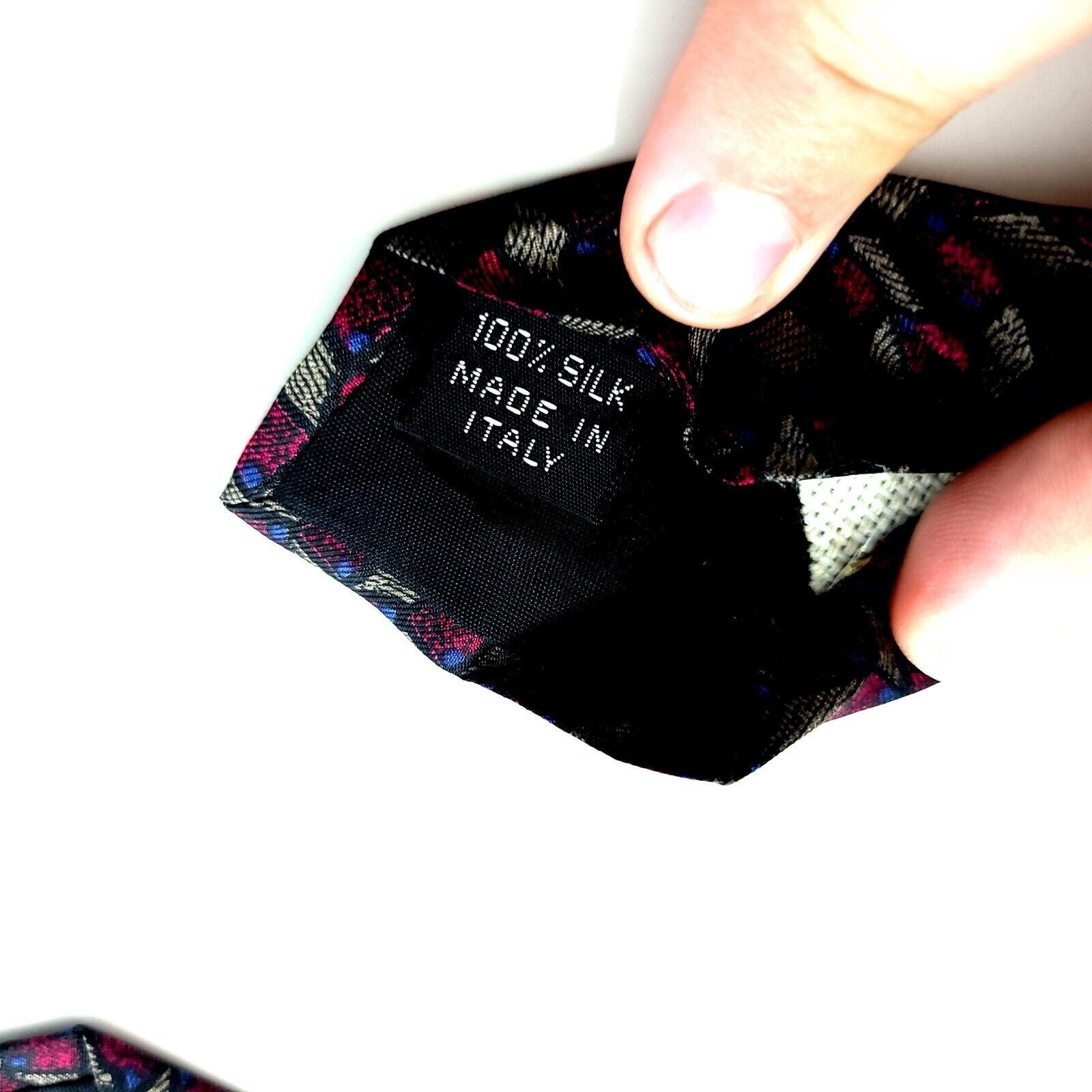 Designer Kuppenheimer Red Blue Tan Print Abstract Geometric Silk Tie Size ONE SIZE - 4 Thumbnail