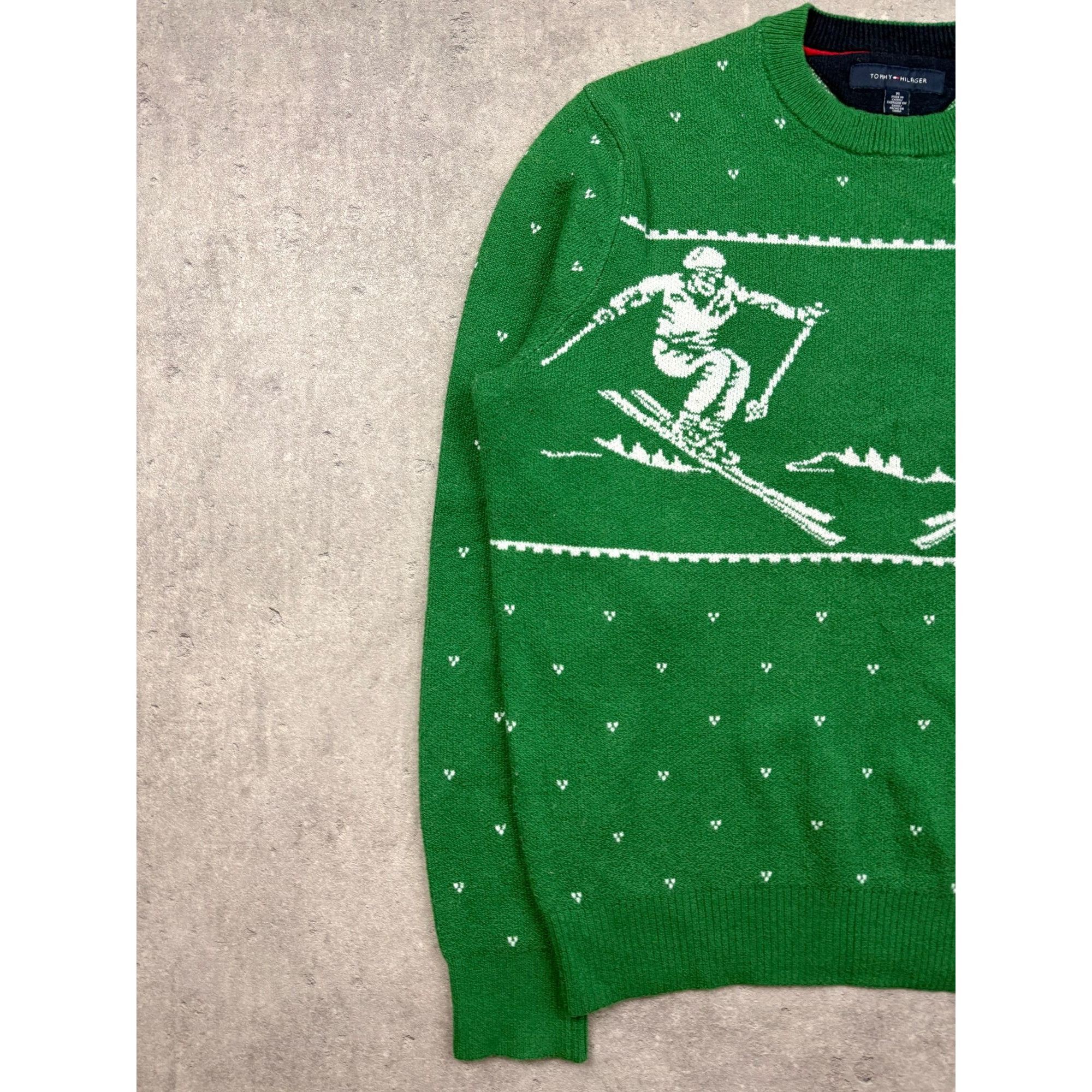 Tommy Hilfiger Retro Slope Style: Tommy Hilfiger Skier Graphic Knit Sweater Size US M / EU 48-50 / 2 - 2 Thumbnail