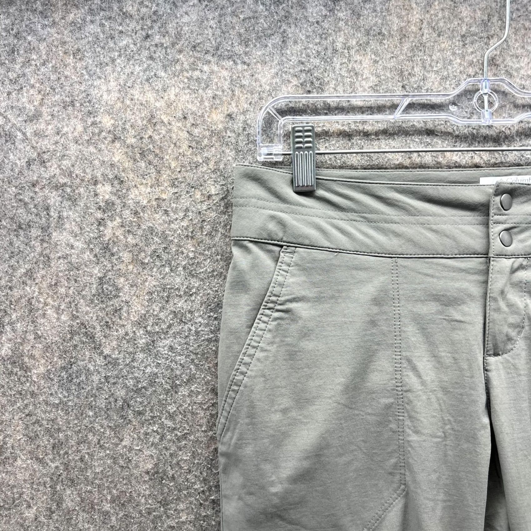 Vintage Columbia Pants Women 4/36 Gray Chino Flat Front Omni Shield Casual / Formal / Travel Womens Size 4 Gray Size 27" / US 4 / IT 40 - 3 Thumbnail