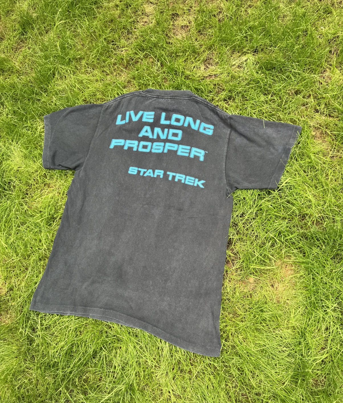 Changes Vintage 1991 Star Trek "Mr. Spock" graphic t-shirt Size US L / EU 52-54 / 3 - 9 Thumbnail
