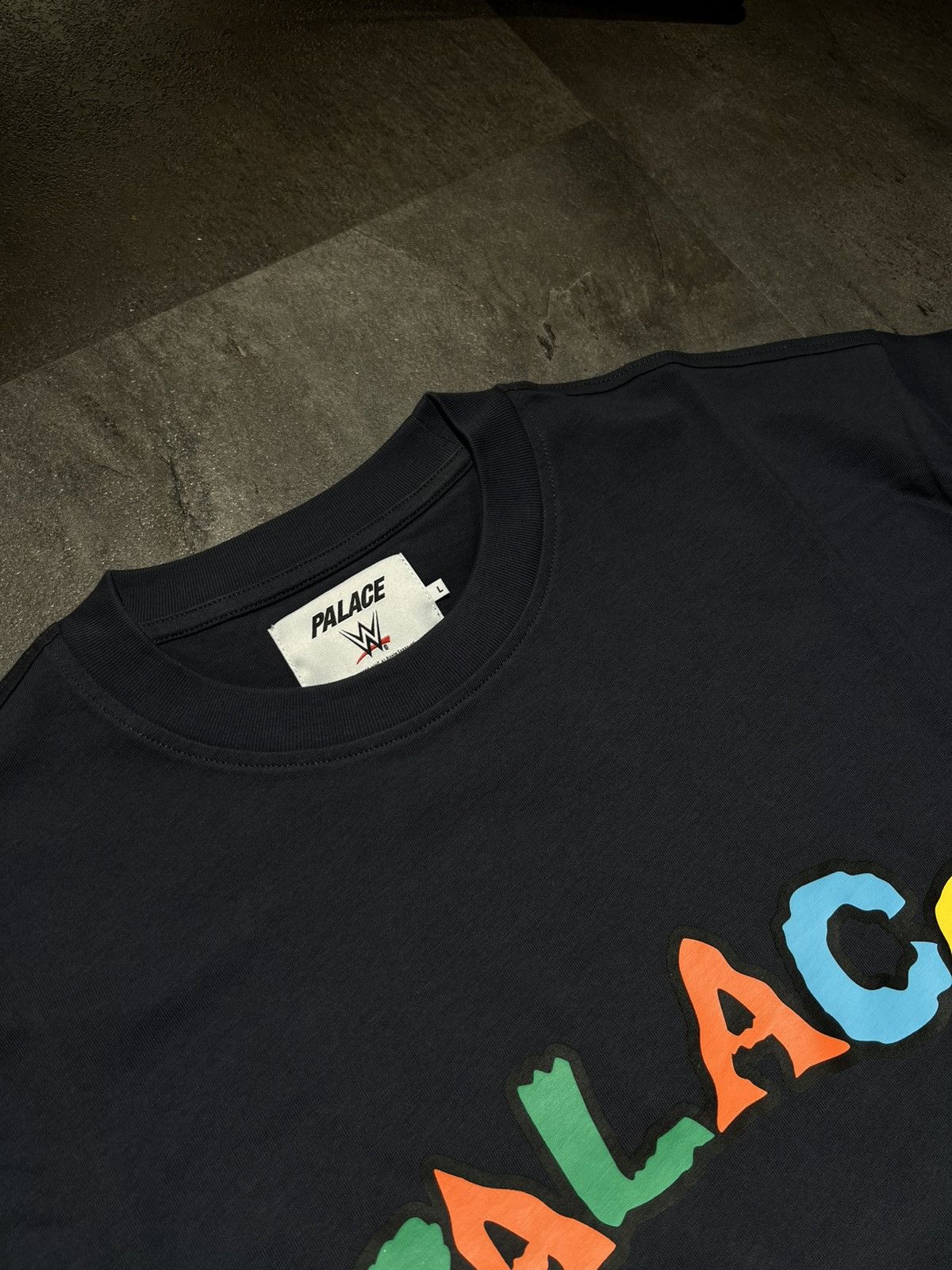 Palace × WWE Palace x WWE Tshirt Size US L / EU 52-54 / 3 - 2 Thumbnail